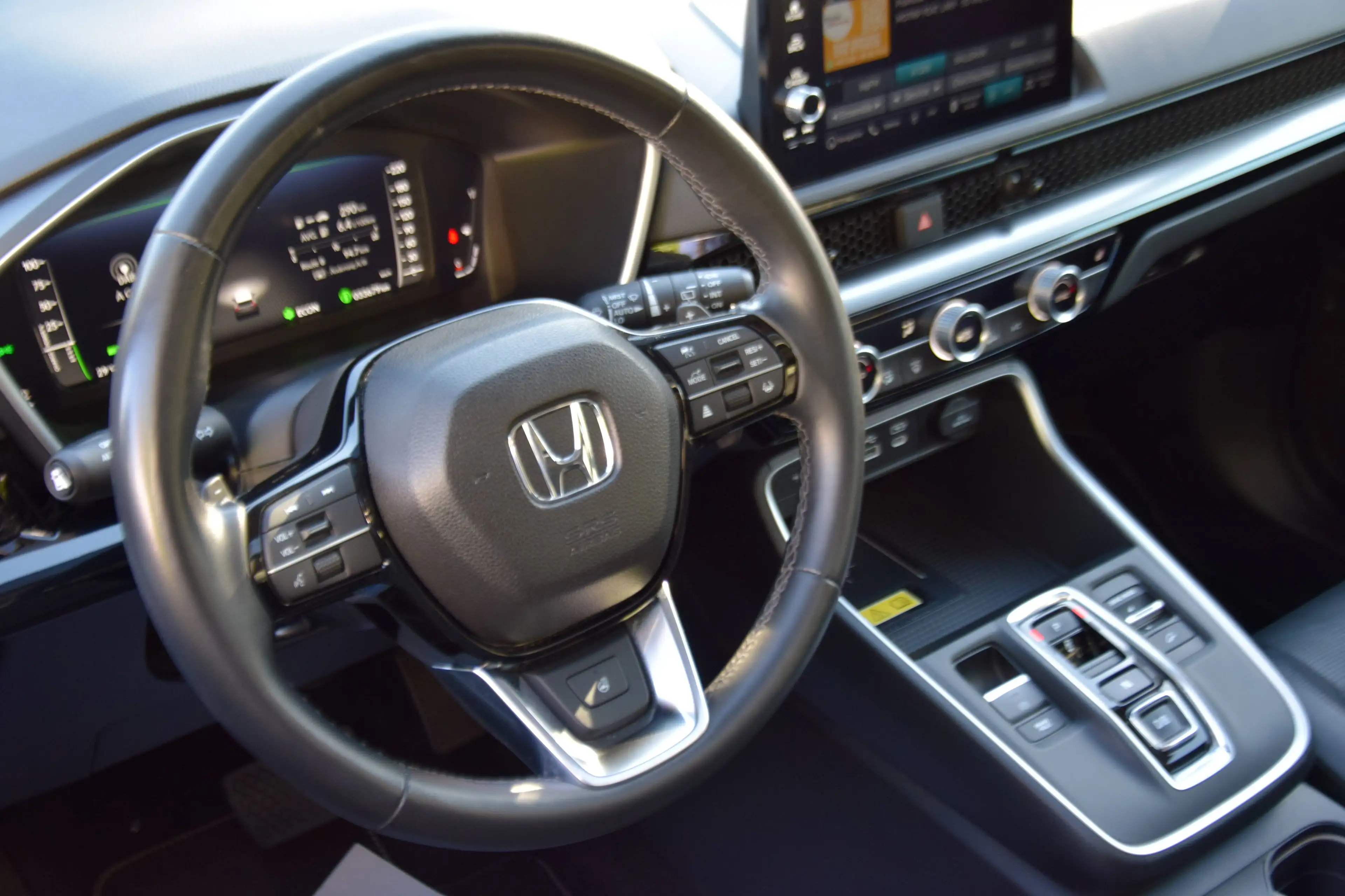 Honda CR-V e:HEV Elegance AWD — photo 12