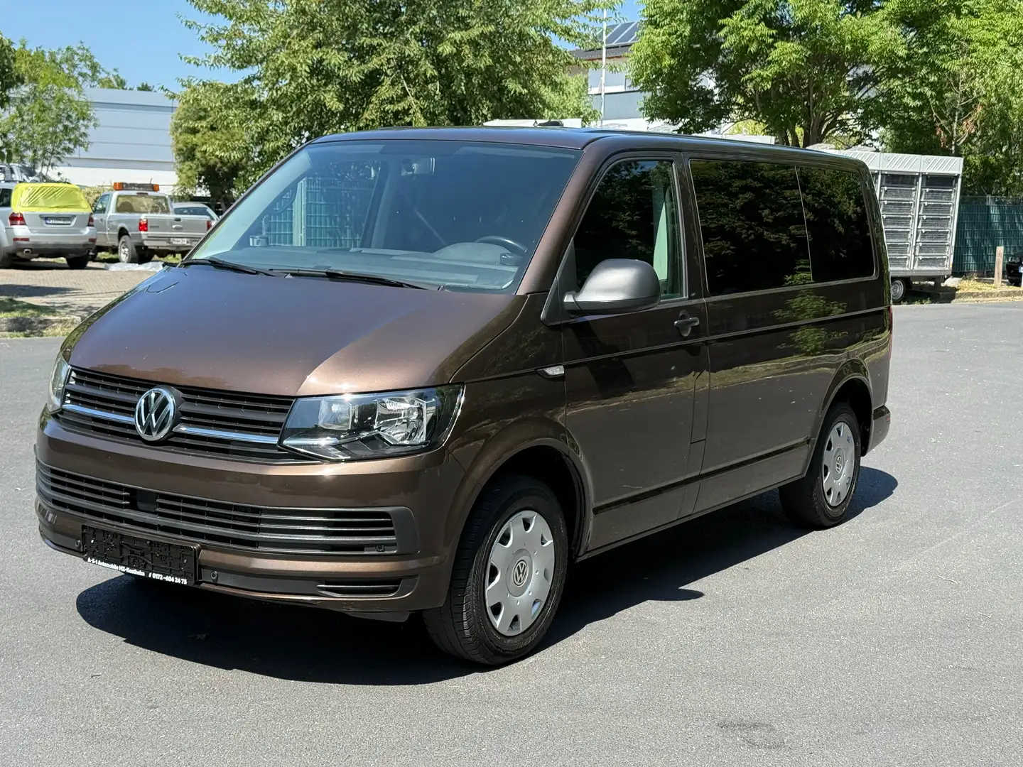Volkswagen T6 Multivan Multivan Trendline Brun - 2
