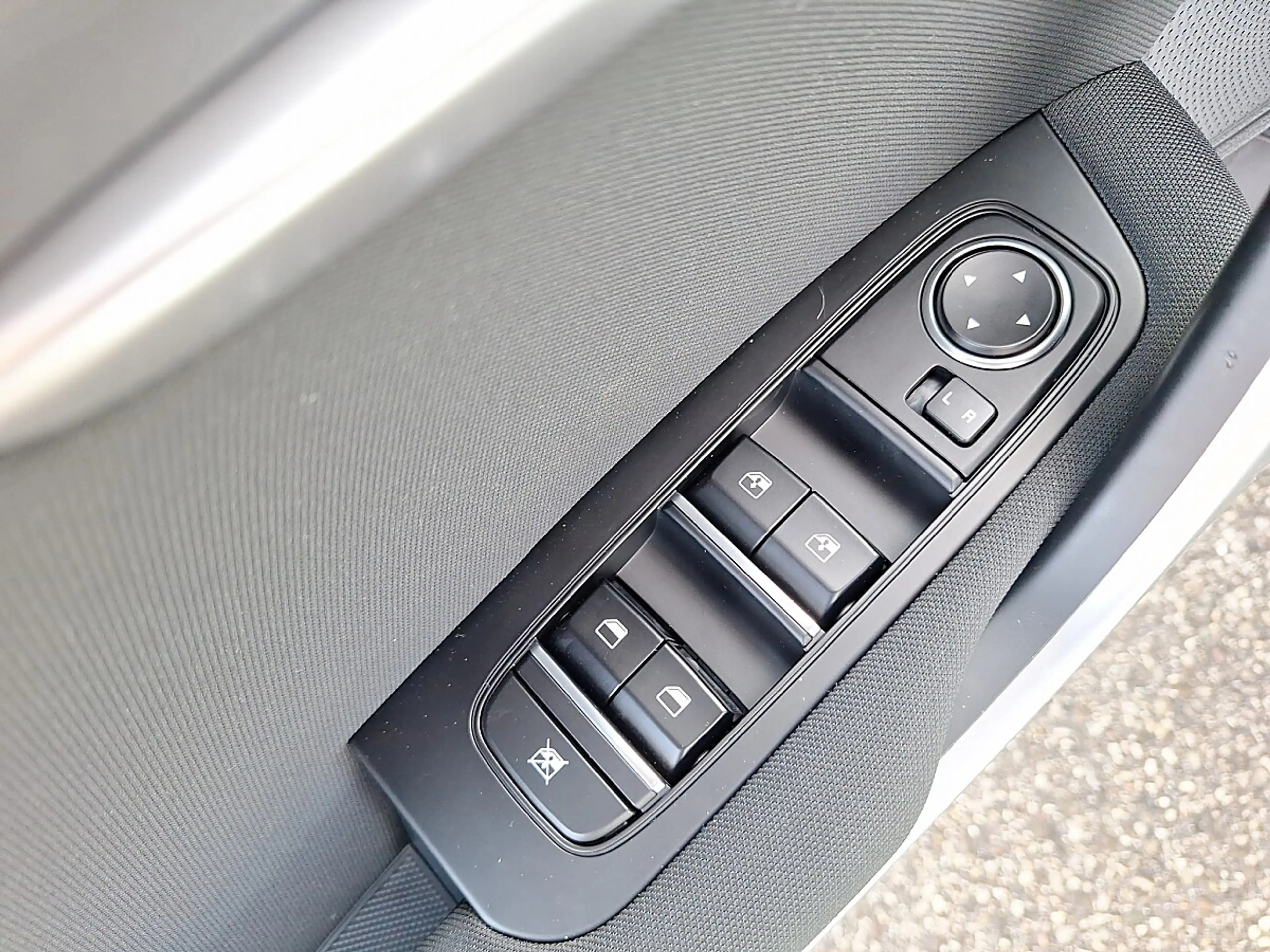 Kia Ceed / cee'd Ceed 1.0 T-GDI Silber (EURO 6e) — photo 9