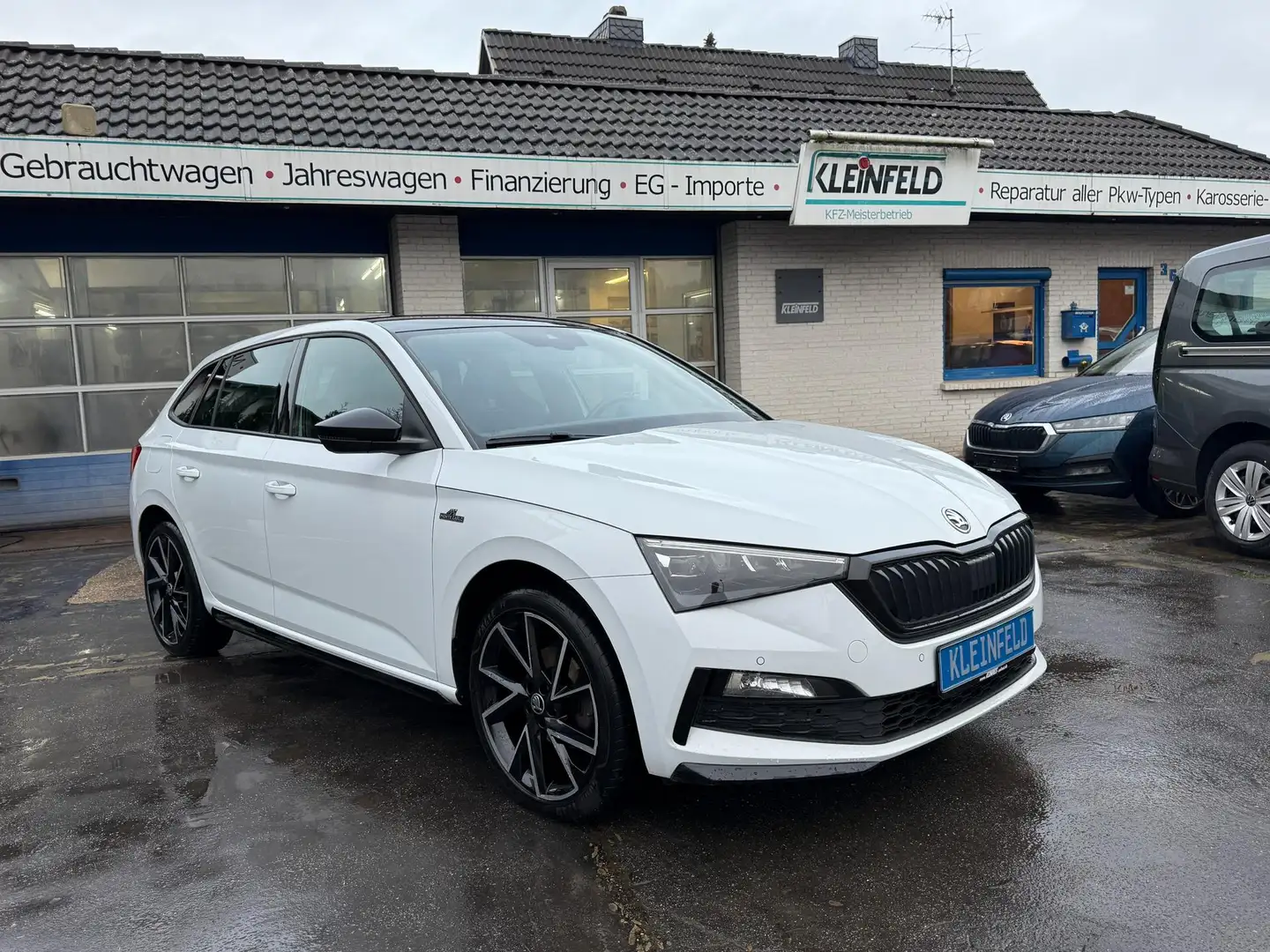 Skoda Scala 1.6 TDI "Monte Carlo" LED-Pano-DiCo-PDC-Rcam-Si... Weiß - 1
