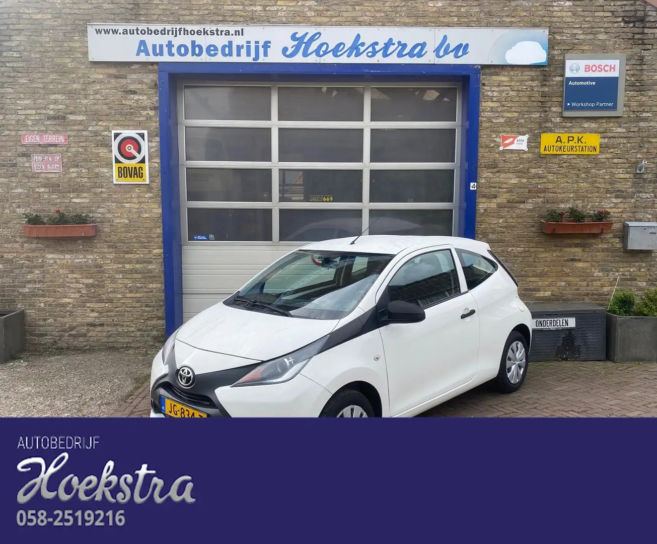 Toyota Aygo 1.0 VVT-i x-now Wit - 1