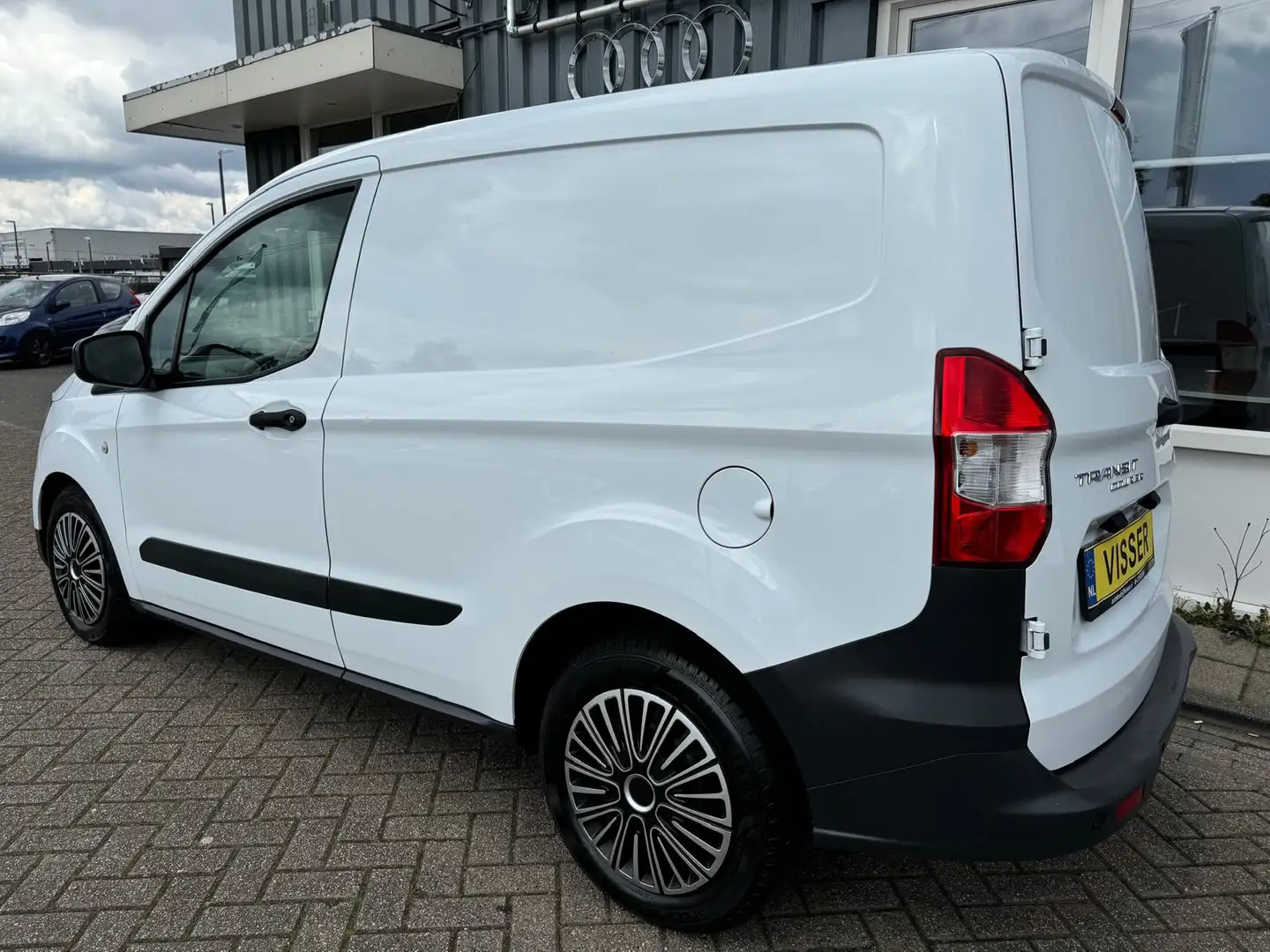 Ford Transit Courier 1.0 Trend Wit - 2