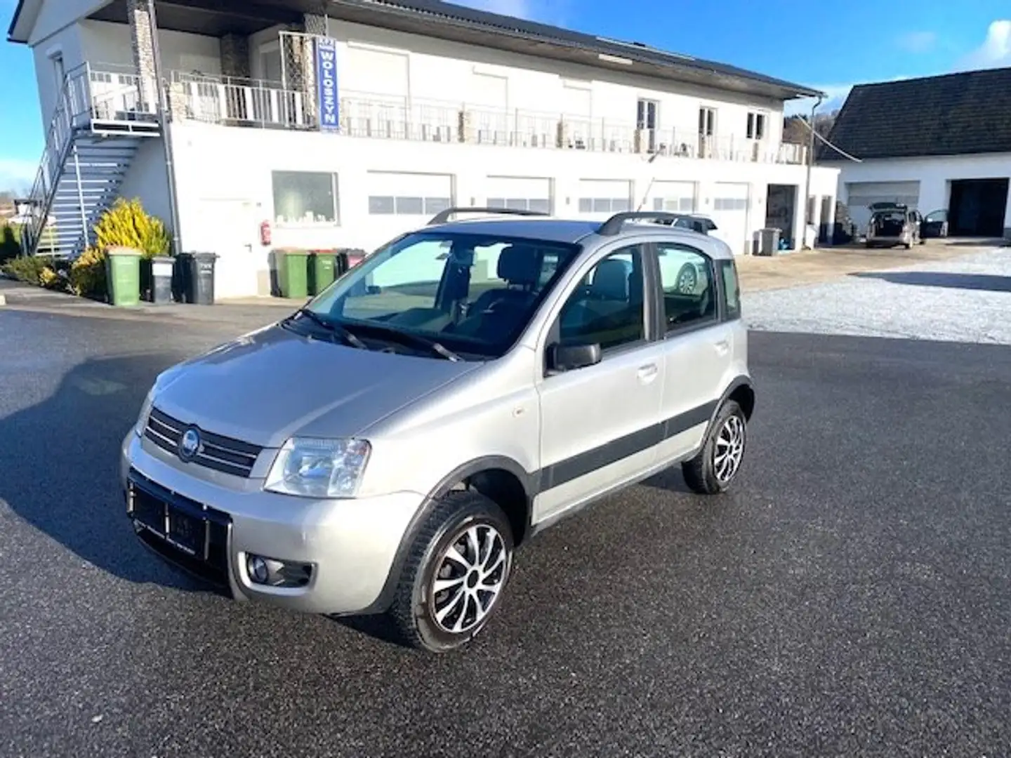 Fiat Panda 4x4 nur 83tkm PICKERL 3-2025 KLIMA Grau - 1