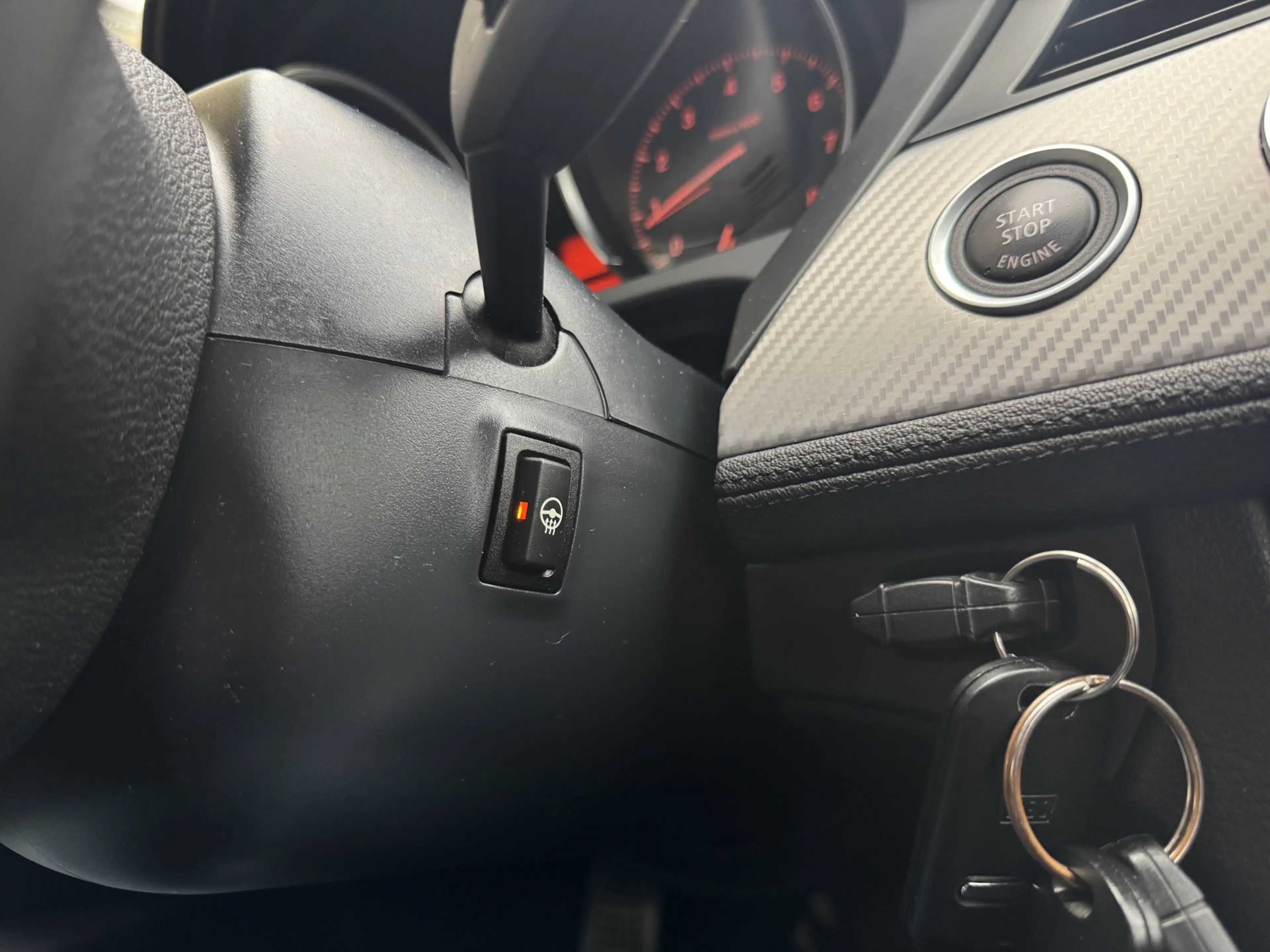 BMW Z4 Roadster sDrive28i, Stuurwielv, Sportstoelen — photo 14