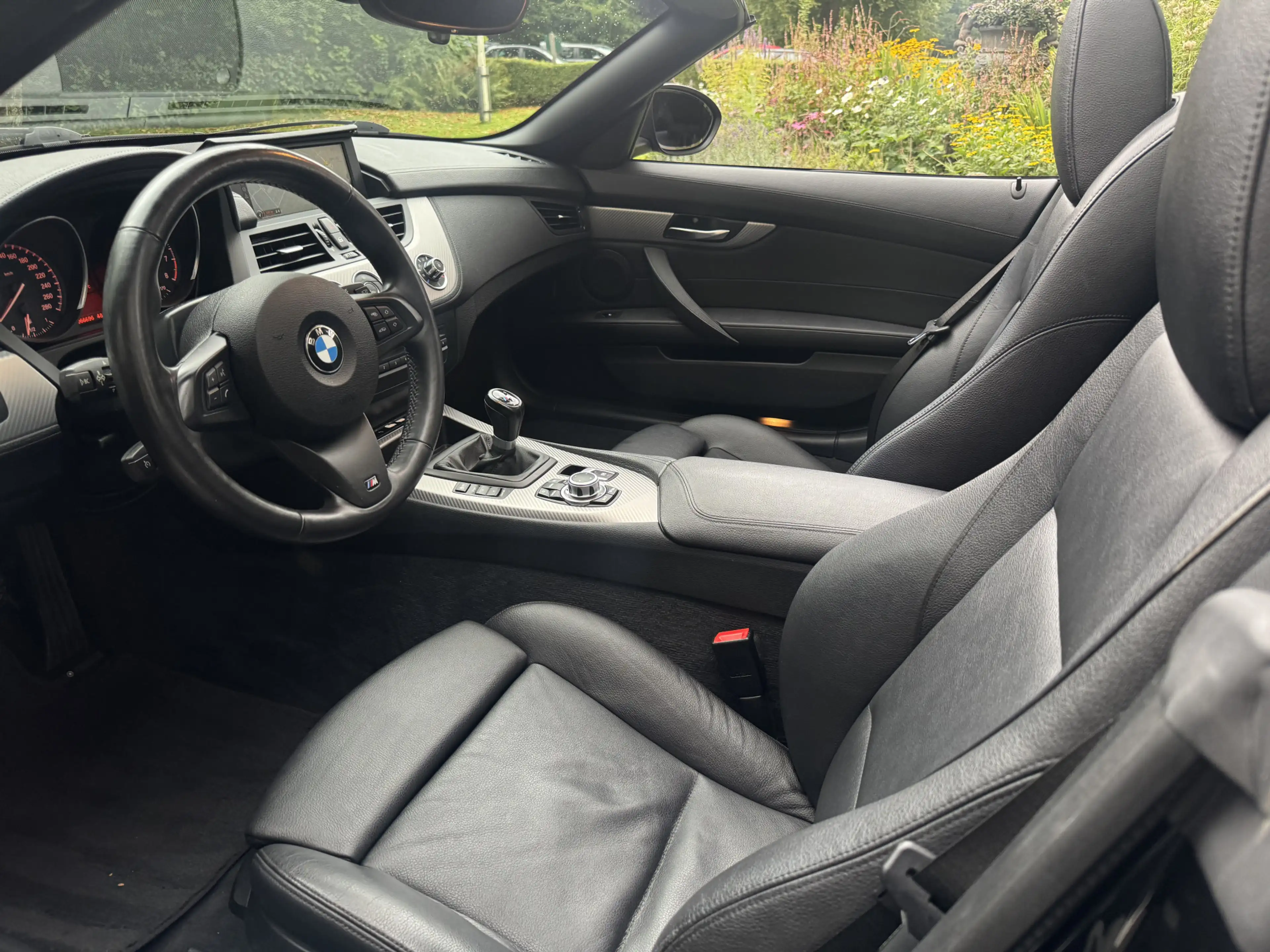 BMW Z4 Roadster sDrive28i, Stuurwielv, Sportstoelen — photo 5