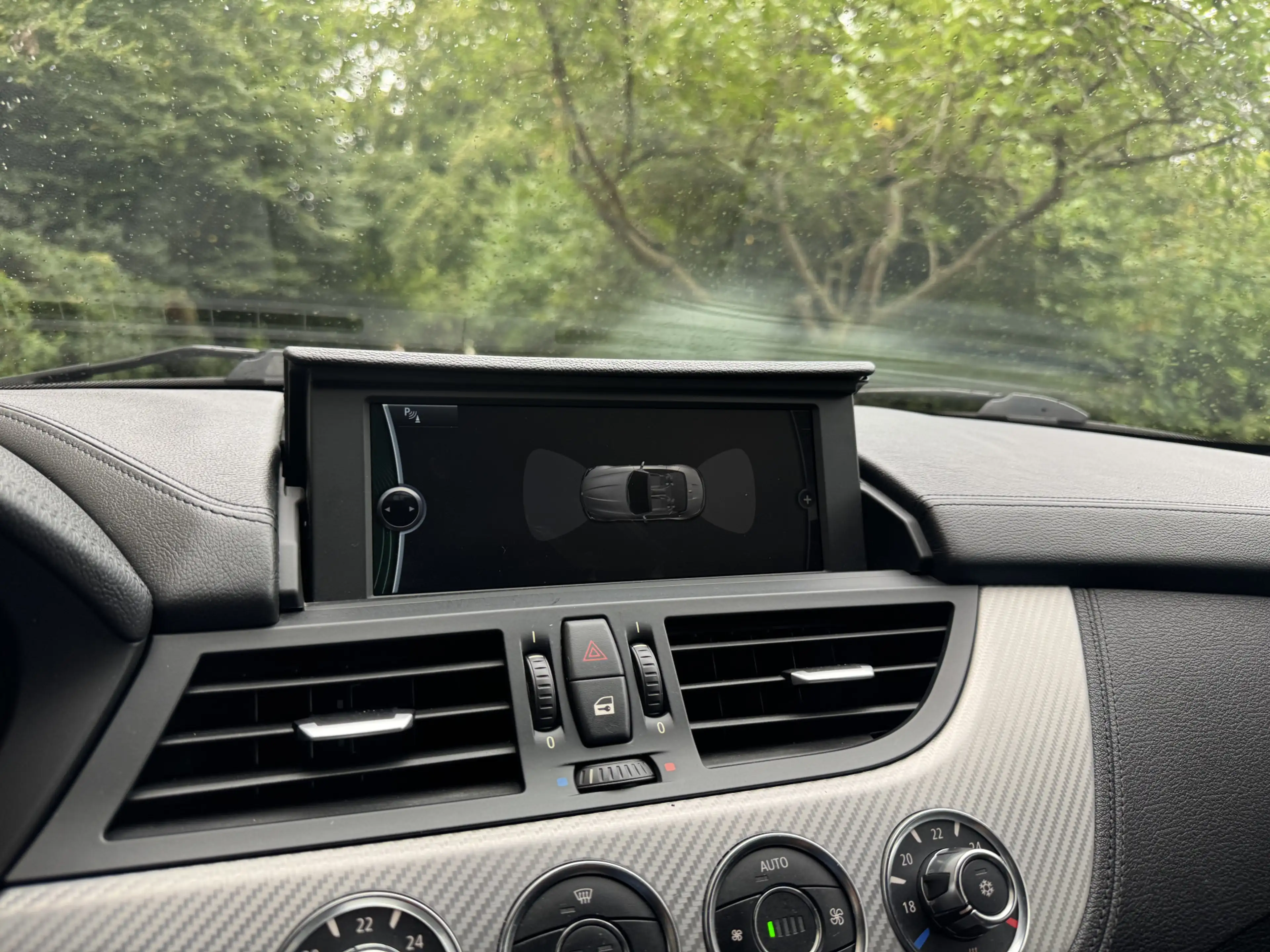 BMW Z4 Roadster sDrive28i, Stuurwielv, Sportstoelen — photo 15