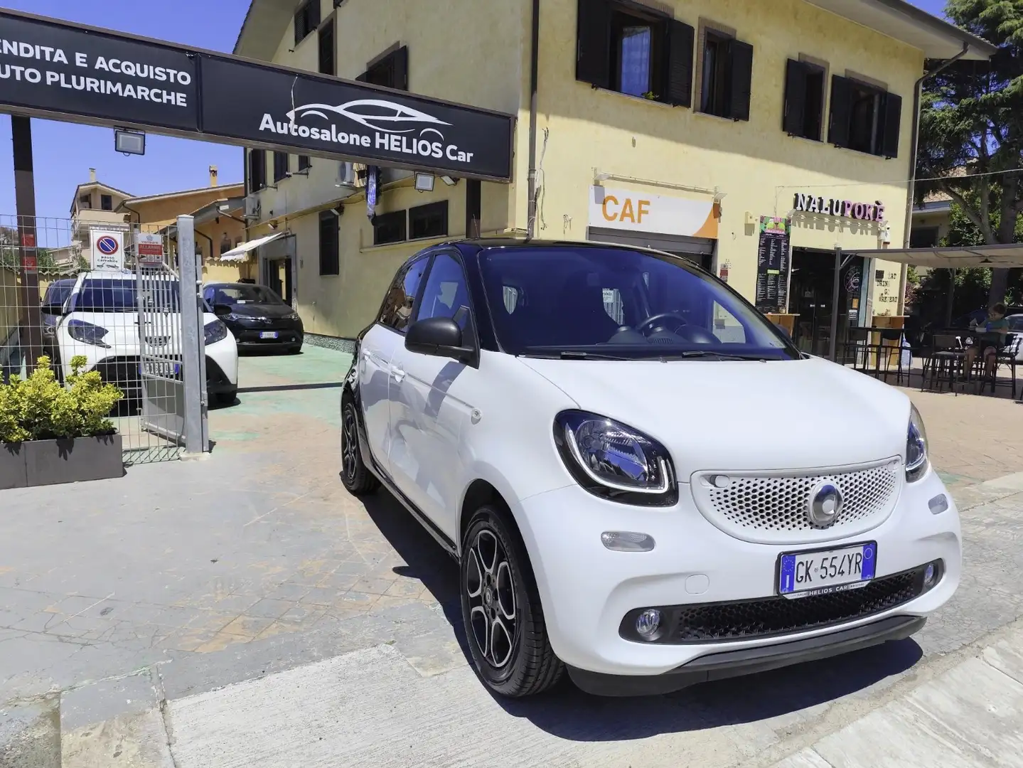smart forFour Forfour II 0.9 TURBO Passion 90cv twinamic 12/2017 Bianco - 2