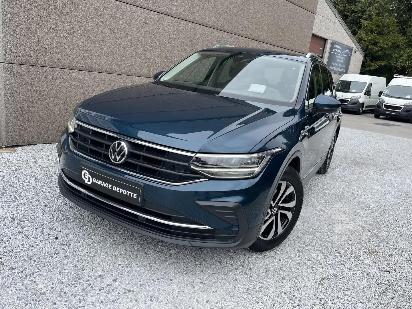 Volkswagen Tiguan Tiguan 2.0 TDI NEW MODEL 90KW Bleu - 1