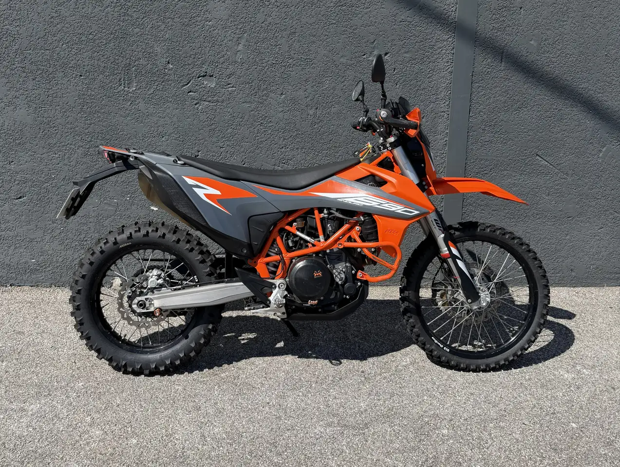 KTM 690 Enduro R