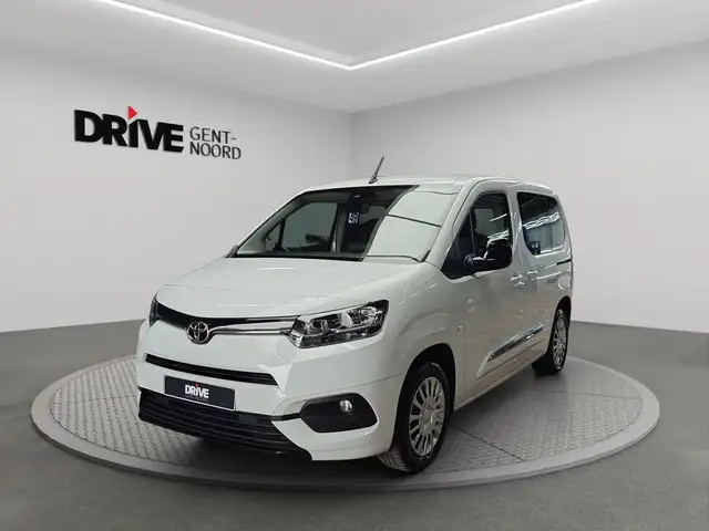 Toyota Proace MPV SWB *GPS/App Connect*