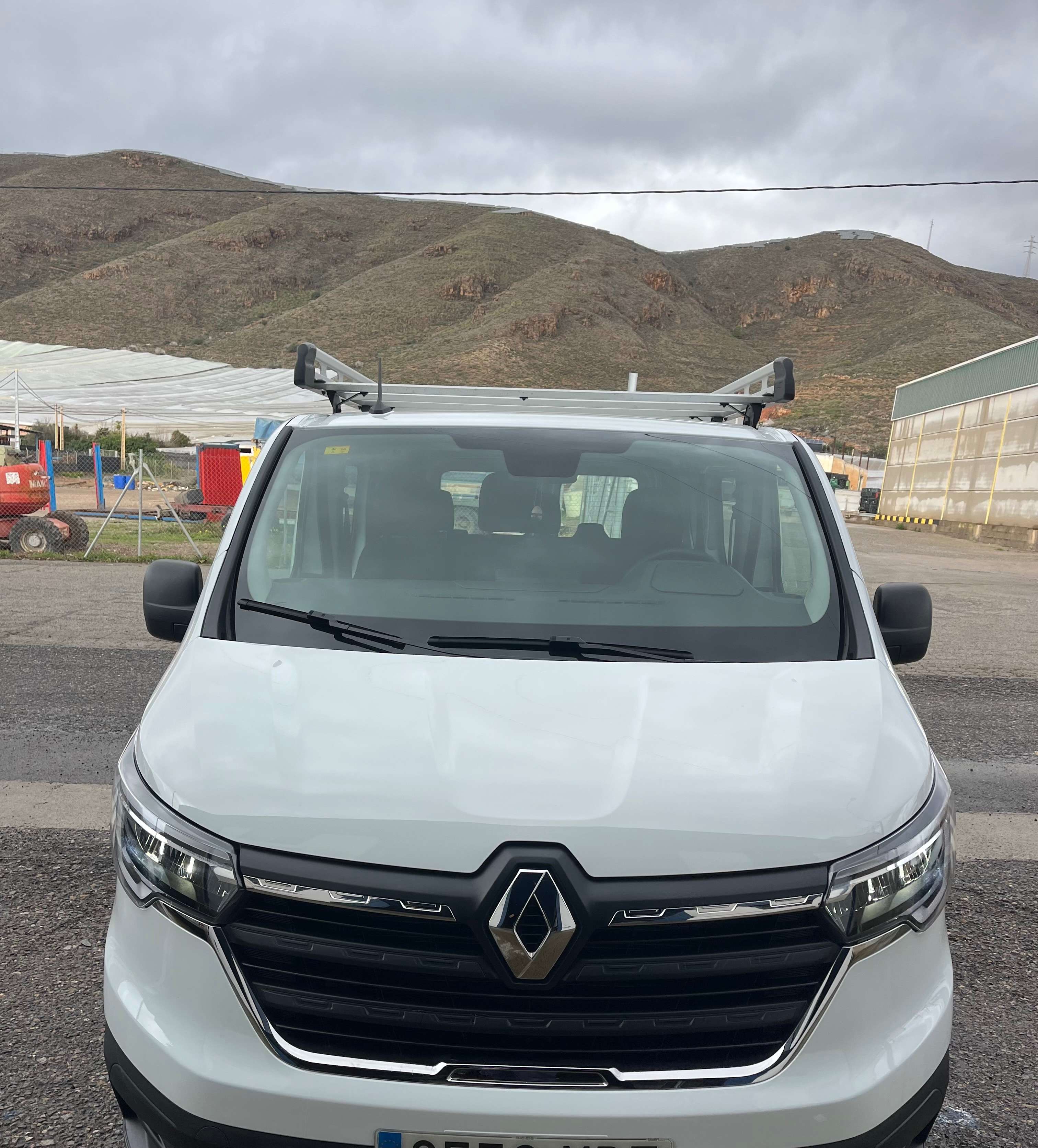 Renault Trafic Furgón L1H1 BluedCi 110kW CU aumentada - foto 1