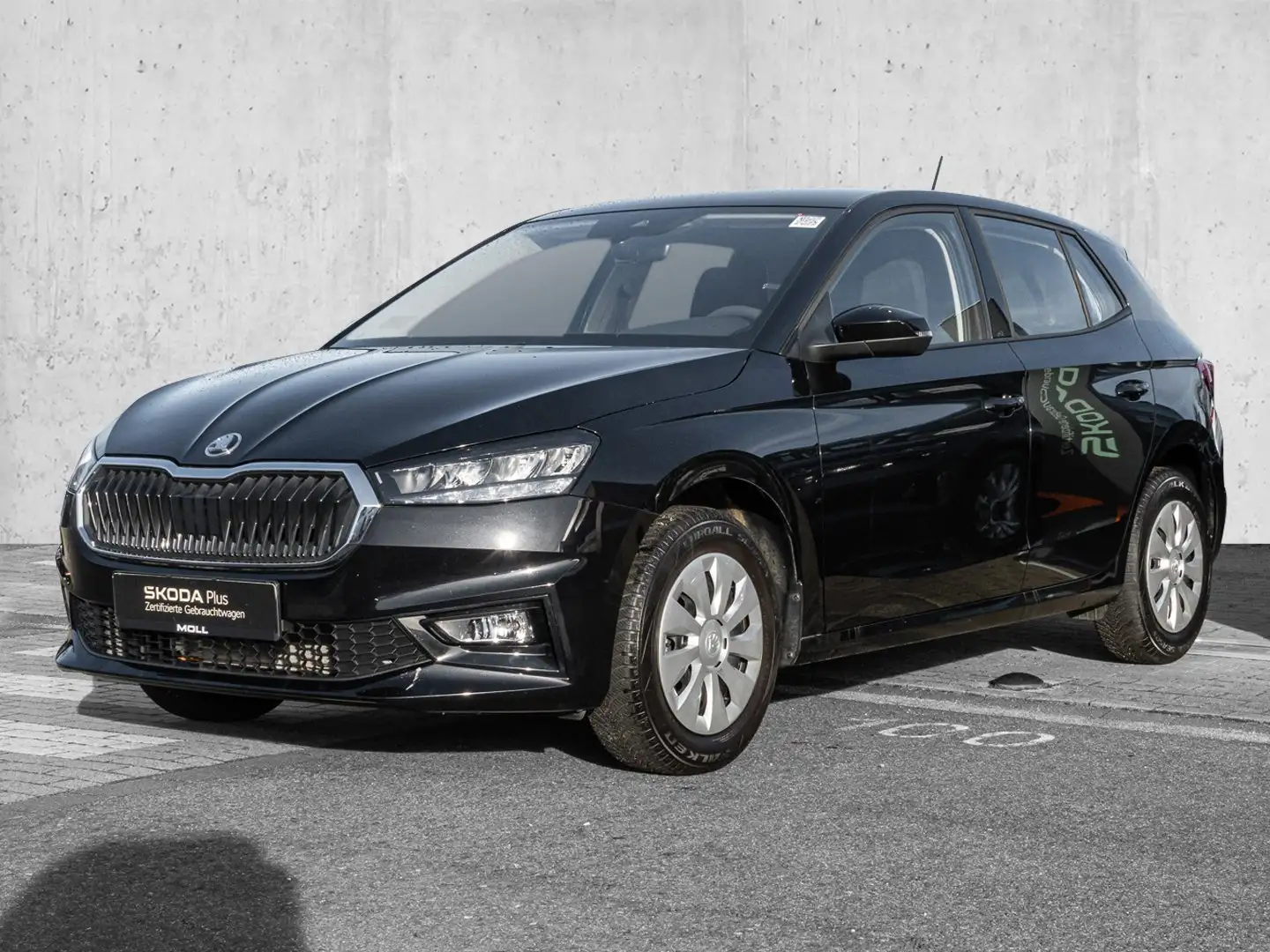 Skoda Fabia FABIA  ESSENTS70/1.0 M5F Schwarz - 2