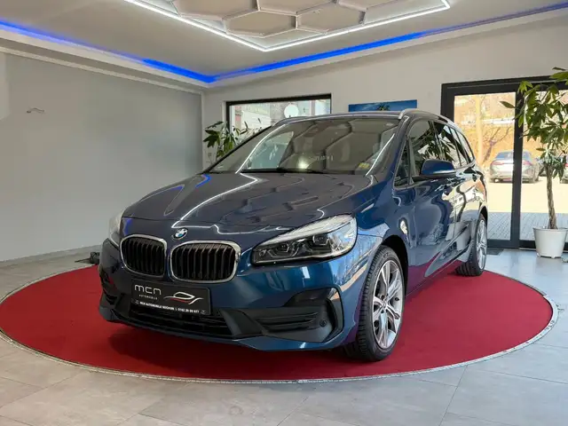 BMW 218 d Gran Tourer xDrive Advantage 1.Hand/AHK/Kam