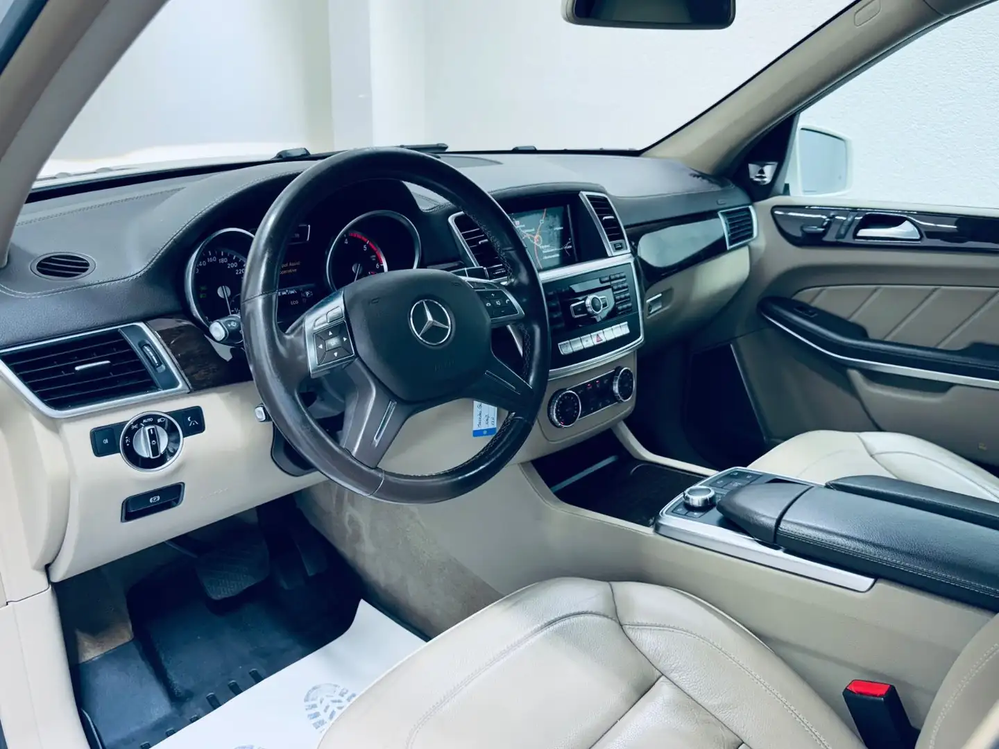 Mercedes-Benz GL 350 BlueTec 4Matic * BANG&OLUFSEN * 360°-KAM* Biały - 2