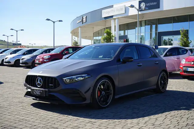 Mercedes-Benz A 35 AMG