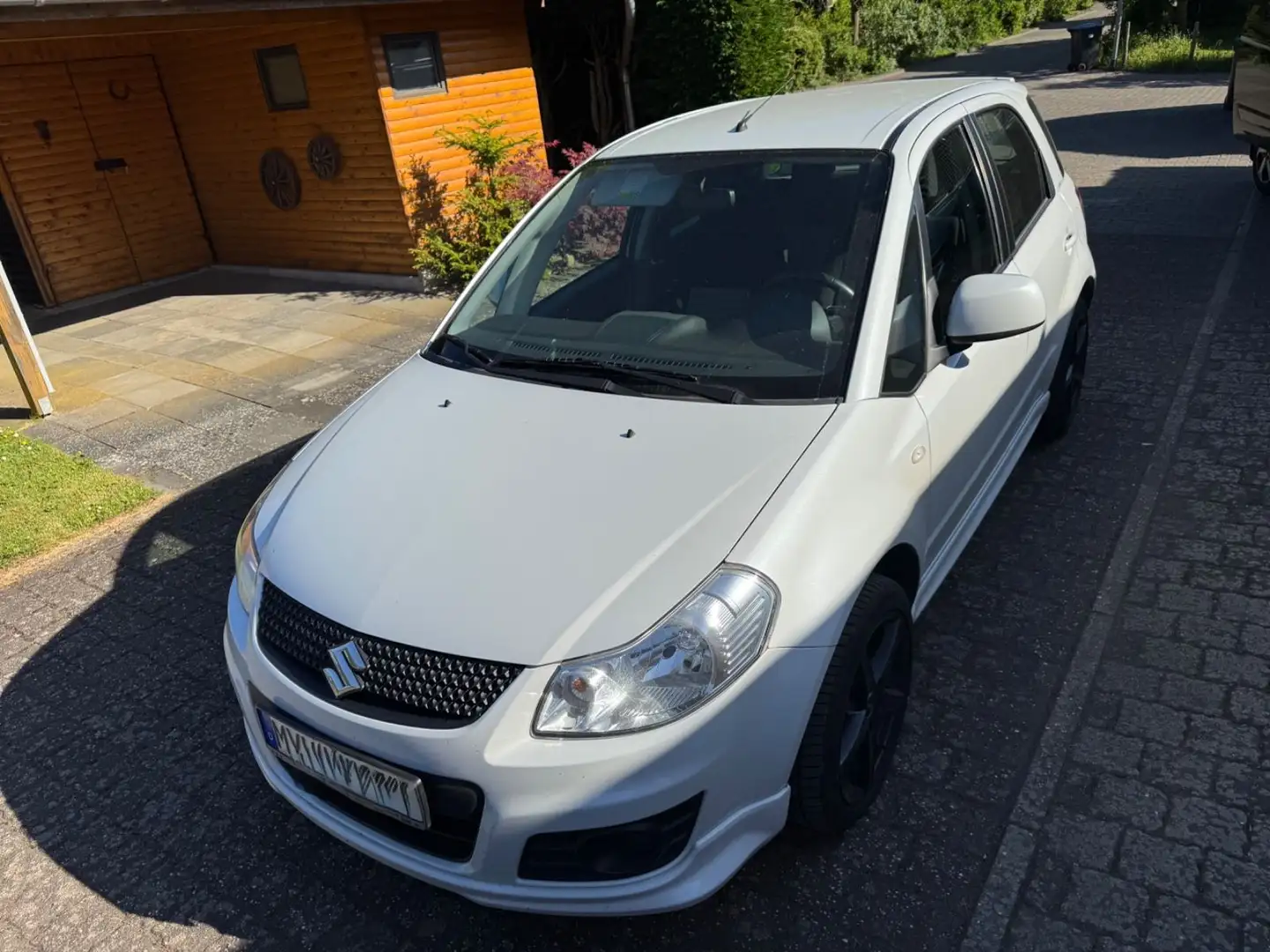 Suzuki SX4 City 1.6 Klimaautom SH 1.Hand Scheckheft Weiß - 1