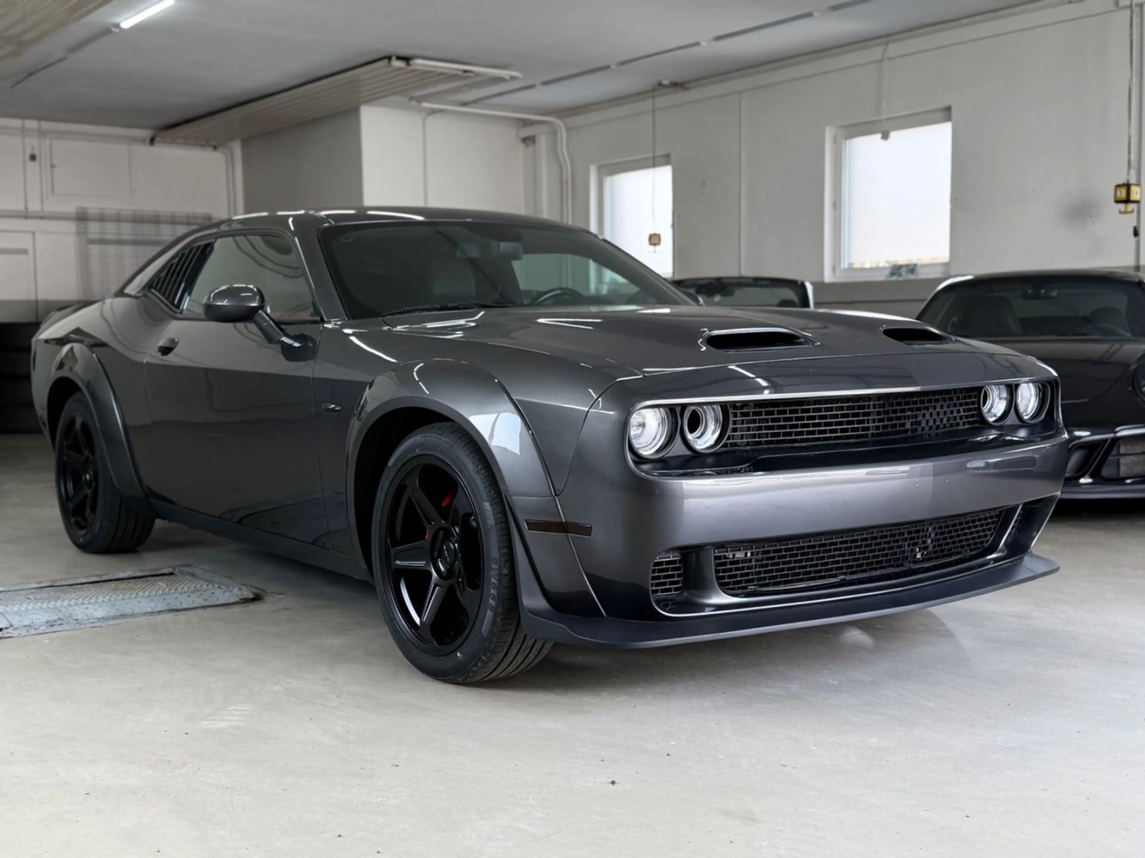 Dodge Challenger /6.4/V8/WIDEBODY — photo 3