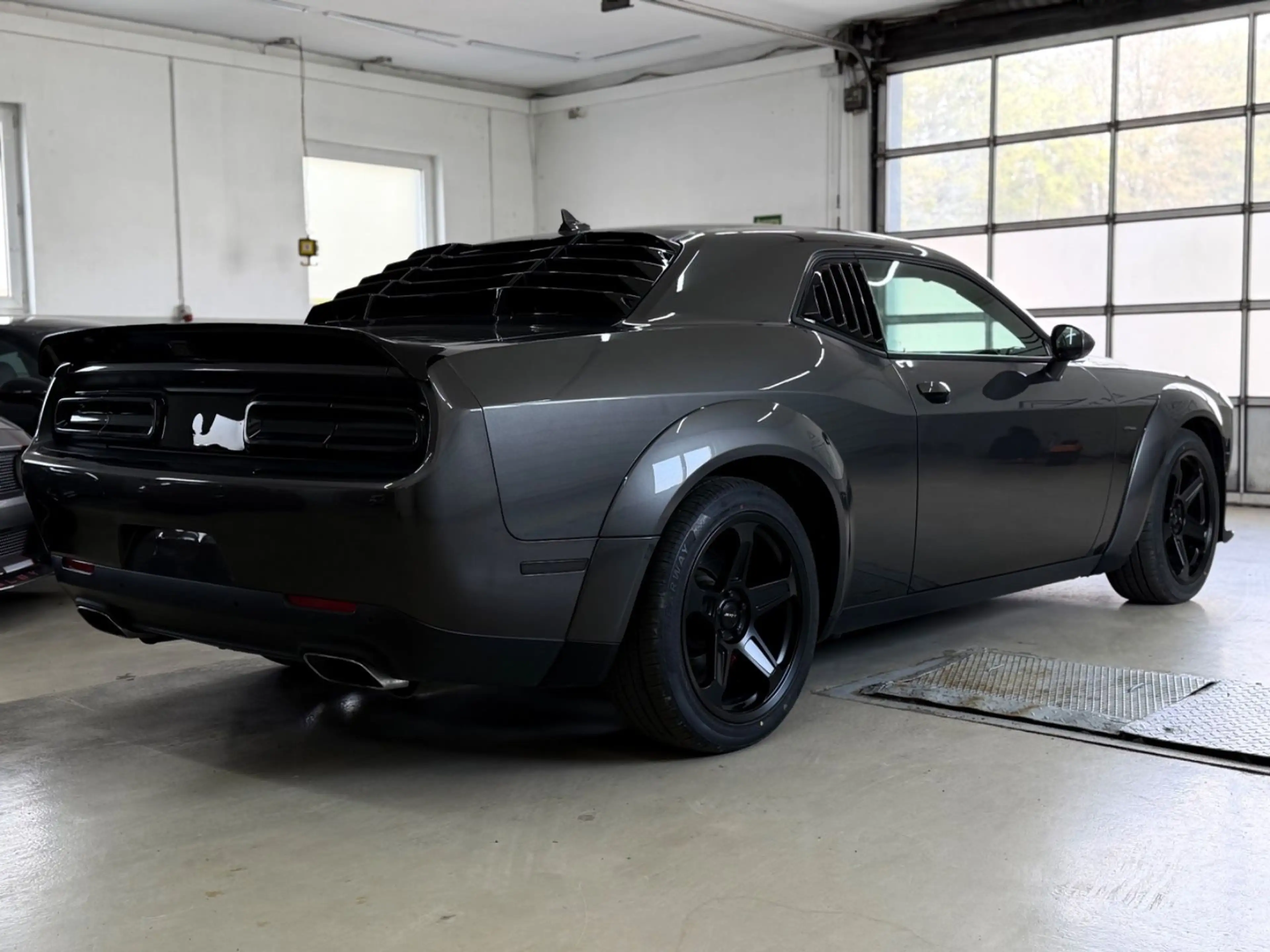 Dodge Challenger /6.4/V8/WIDEBODY — photo 4