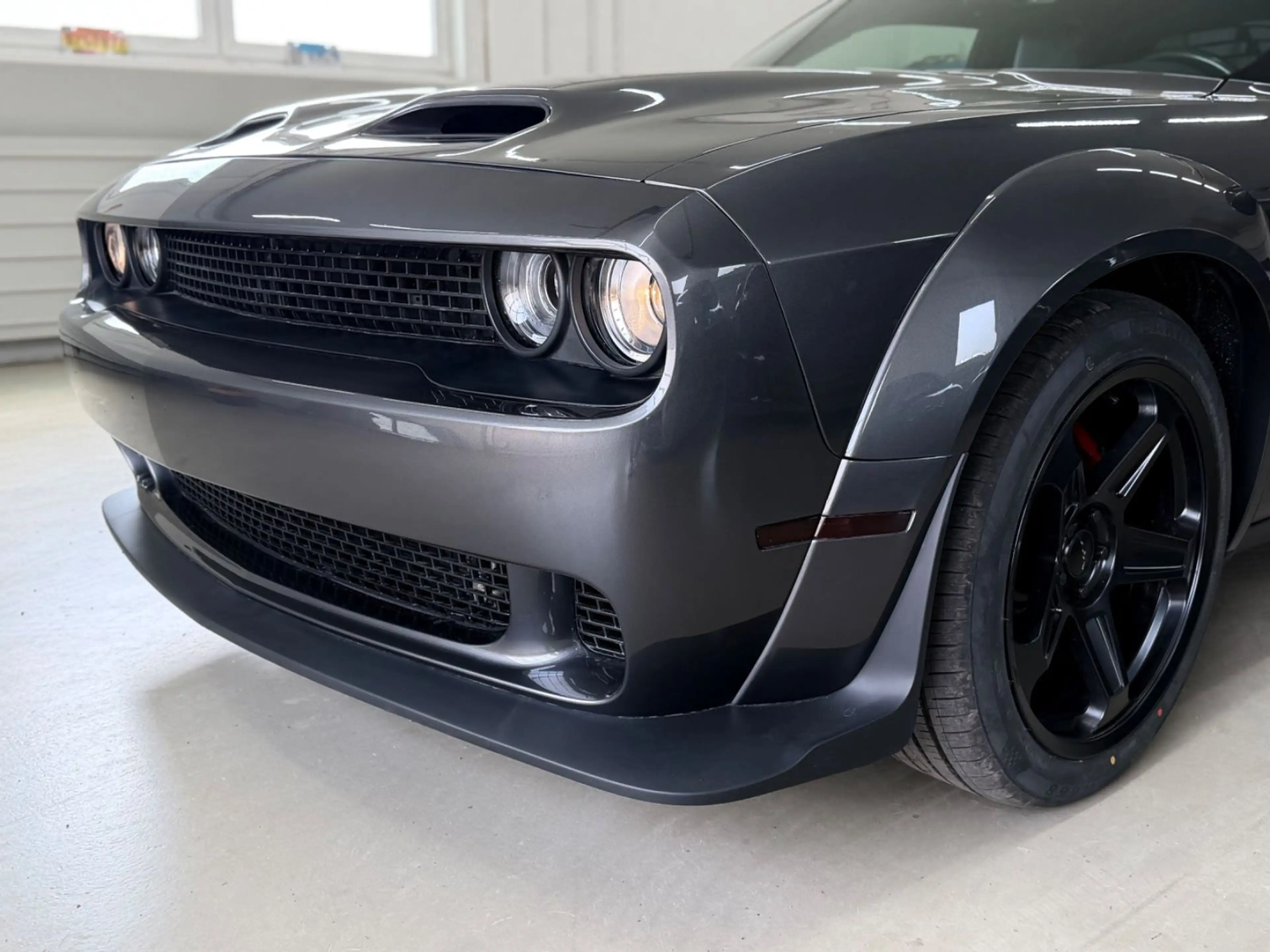 Dodge Challenger /6.4/V8/WIDEBODY — photo 8