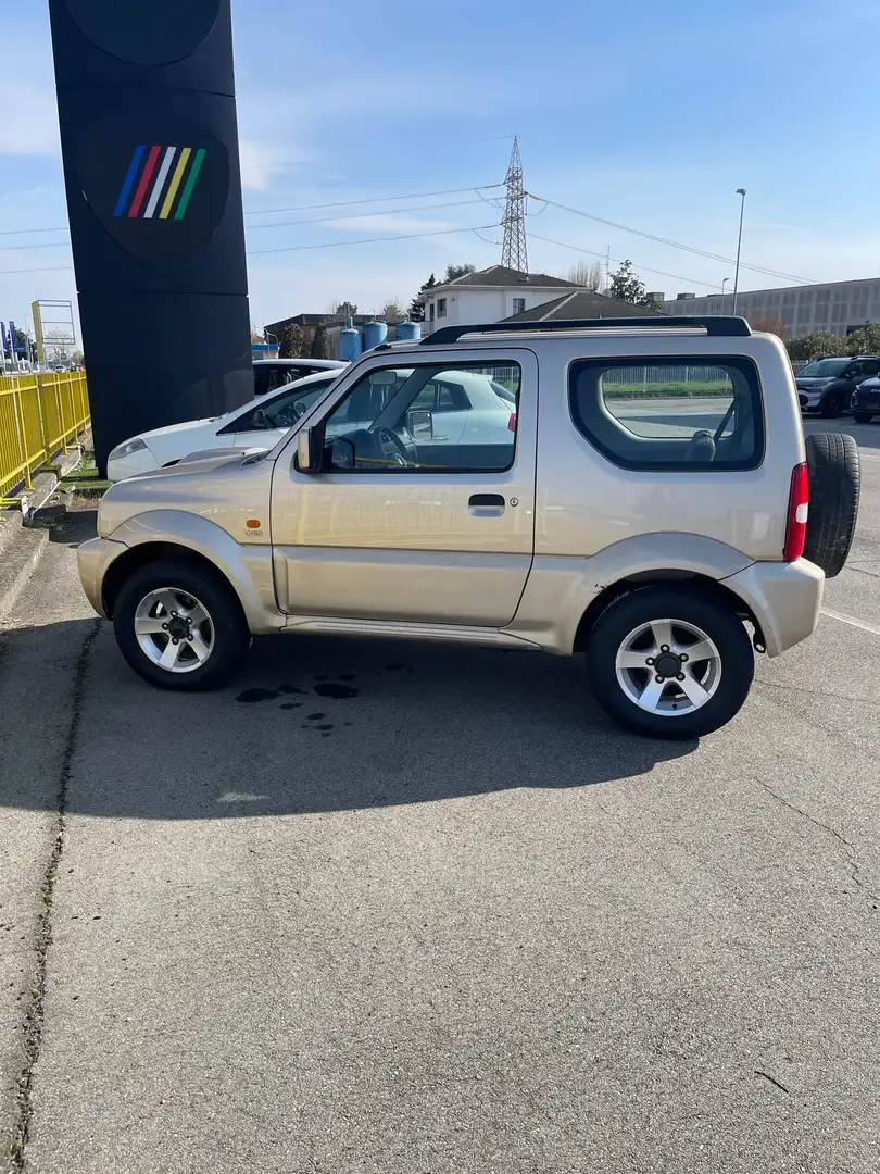 Suzuki Jimny Jimny 1.5 ddis Special 4wd Beige - 2