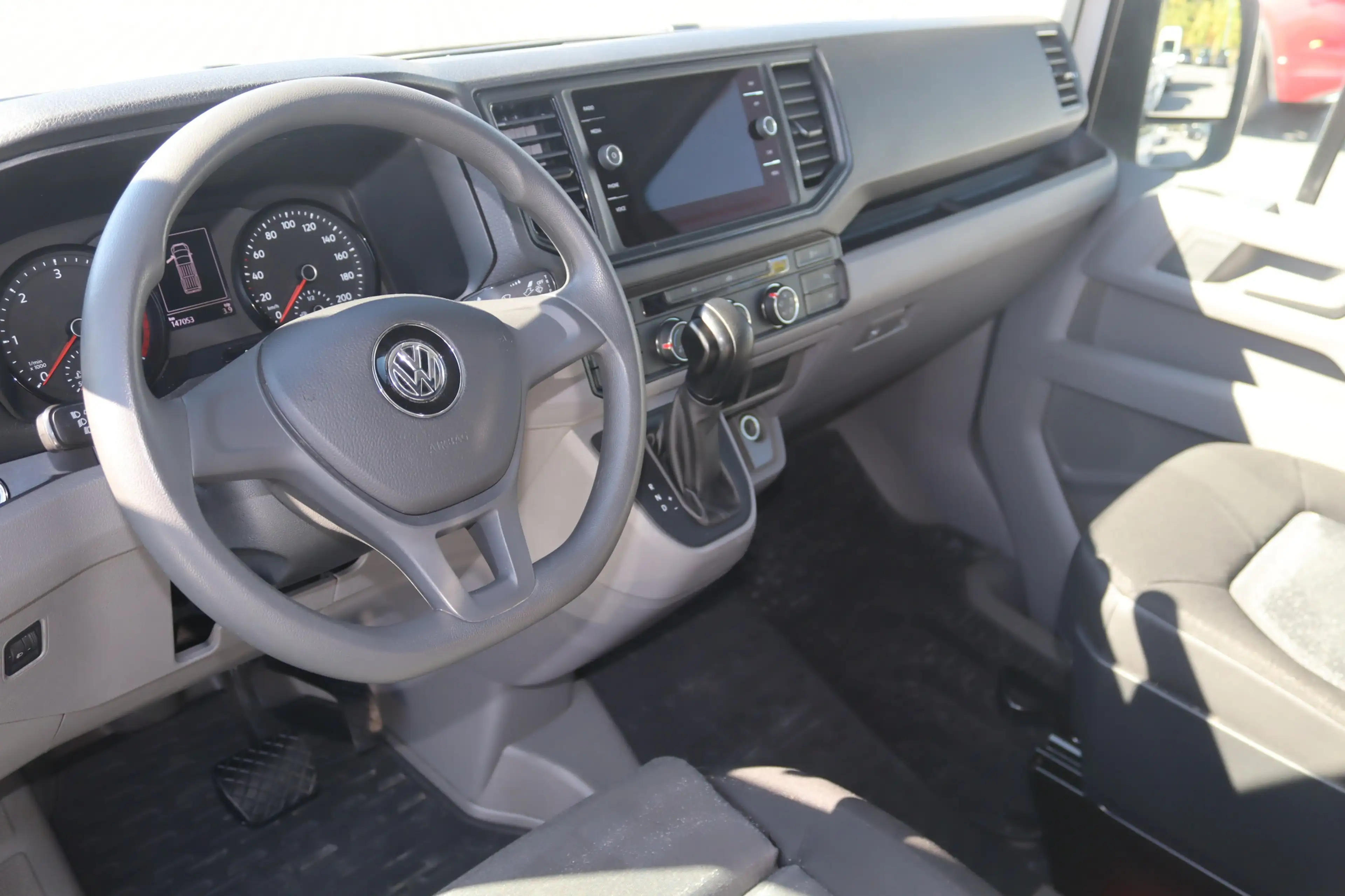 Volkswagen Crafter 35 lang Hochdach DSG-Klima-Kamera-PDC- — photo 11