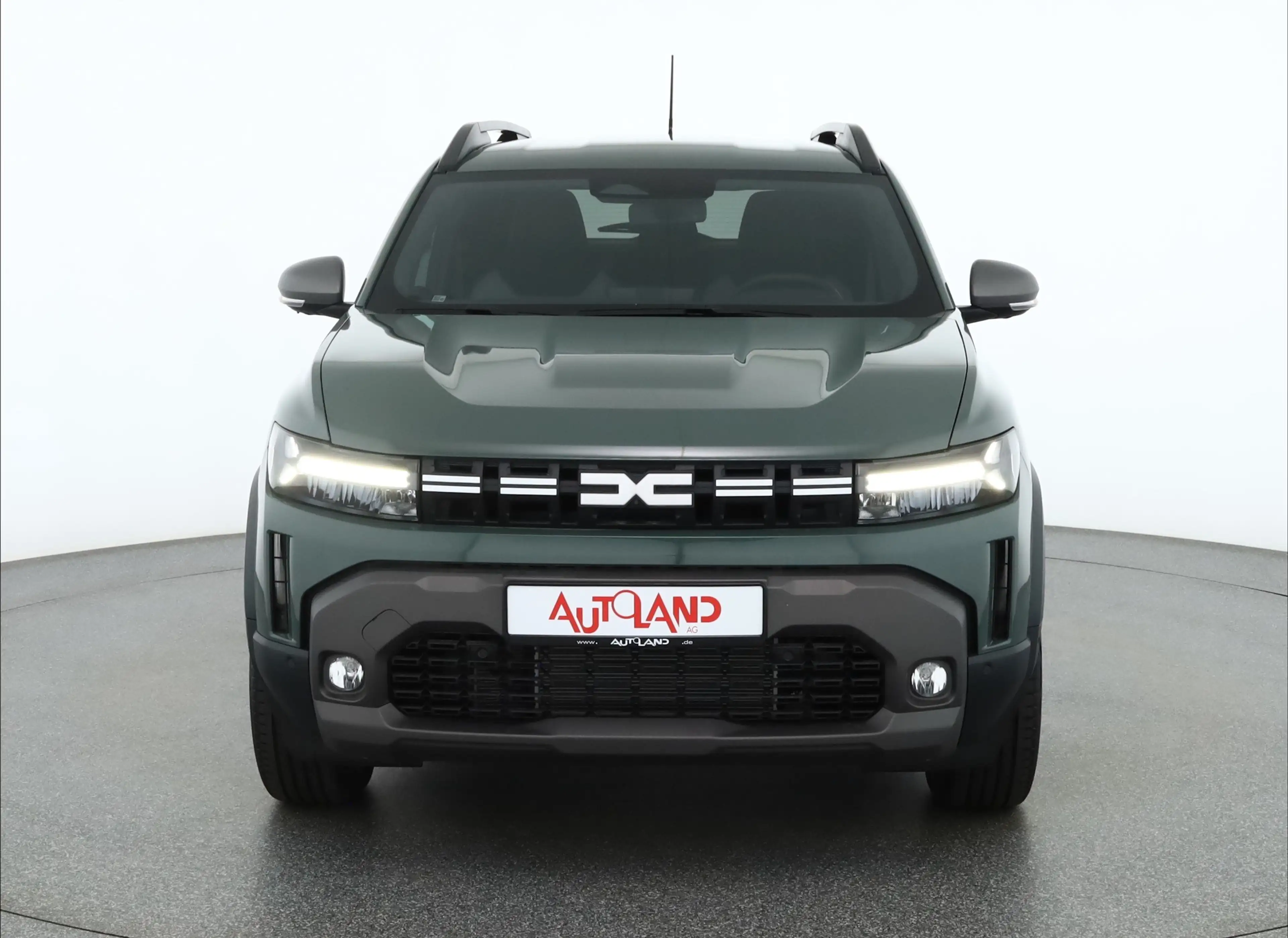 Dacia Duster Hybrid 155 Aut. LED ACC Navi — photo 8