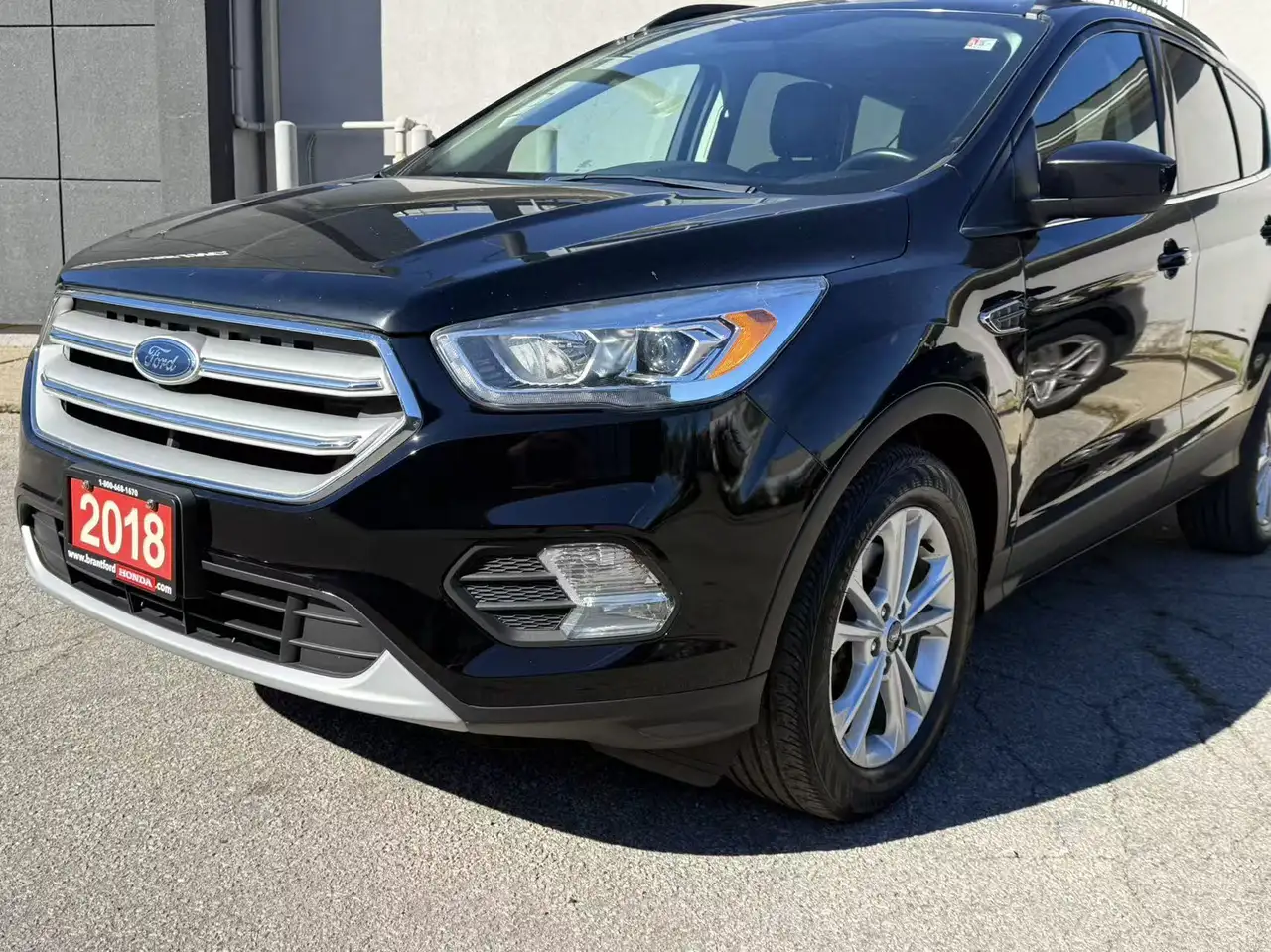Ford Escape снимка Ford Escape