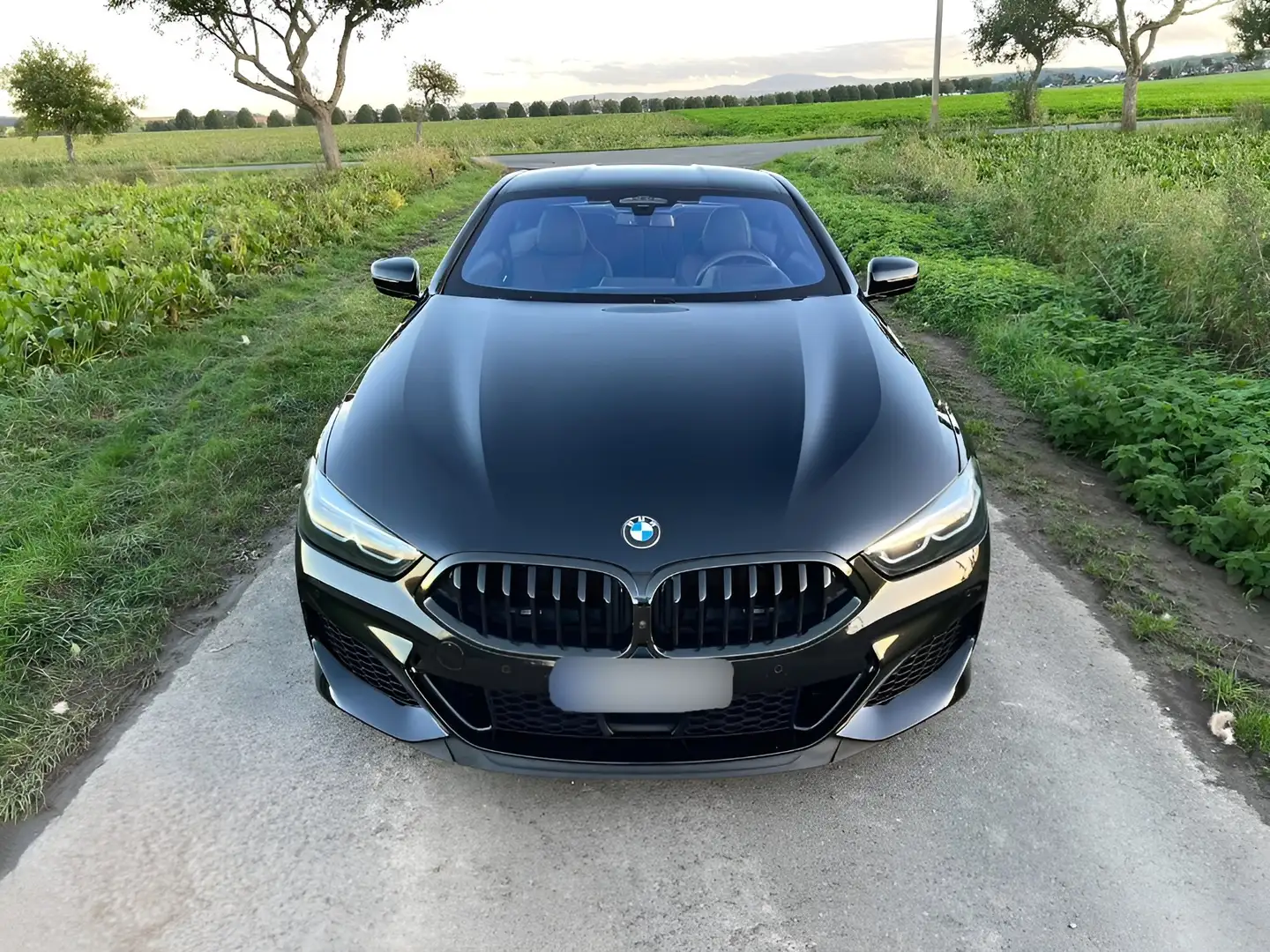 BMW M850 M850i xDrive Чорний - 1