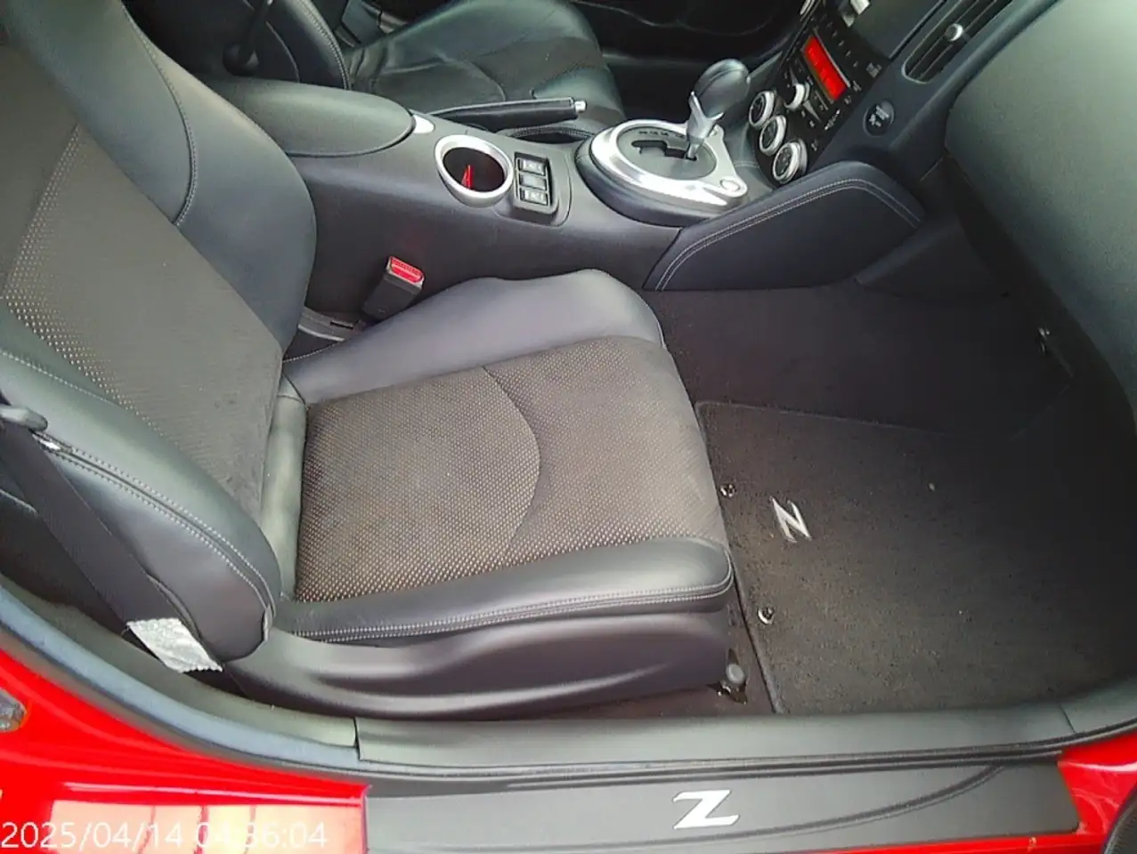 Nissan 370Z снимка Nissan 370Z