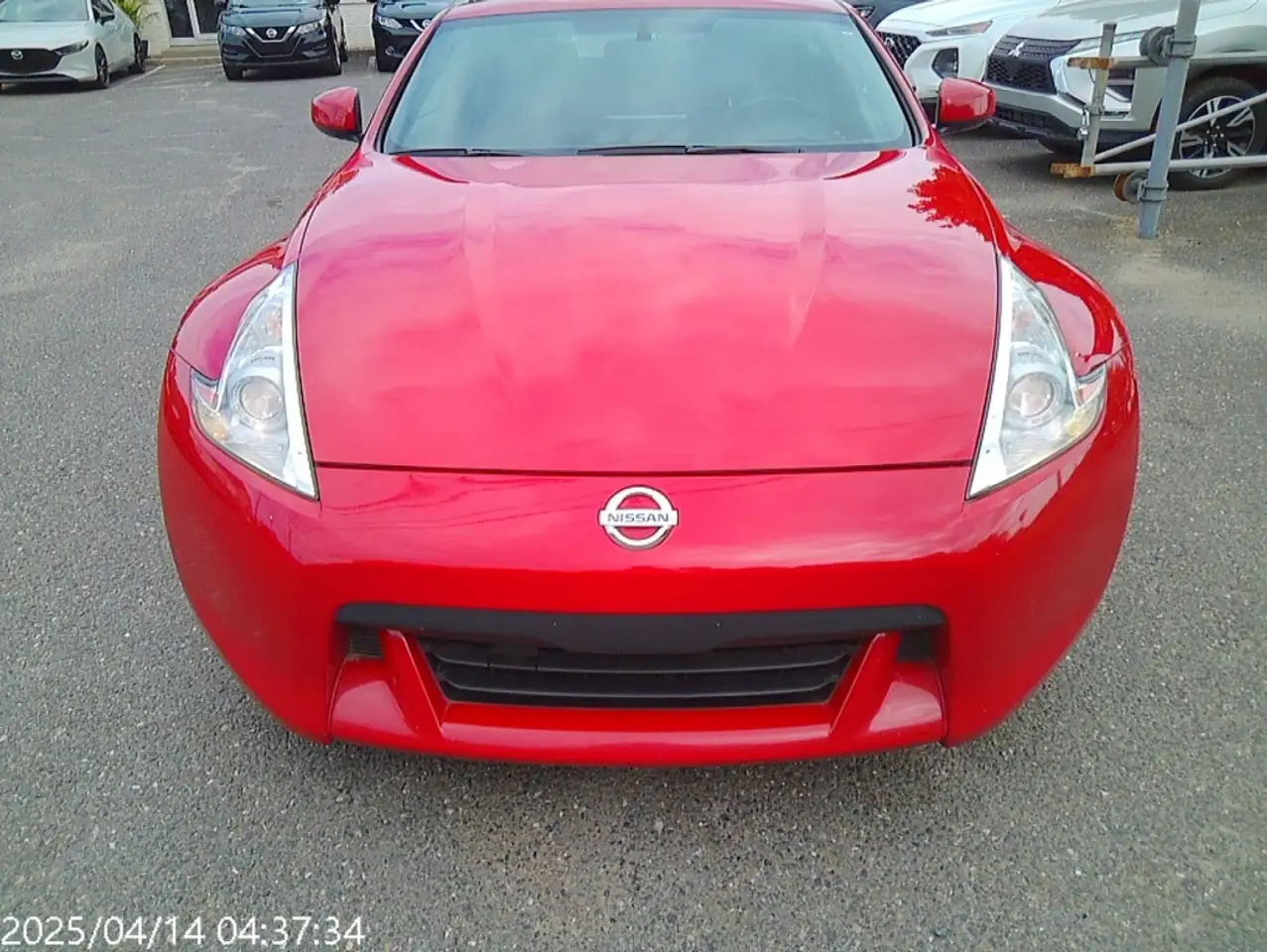 Nissan 370Z снимка Nissan 370Z