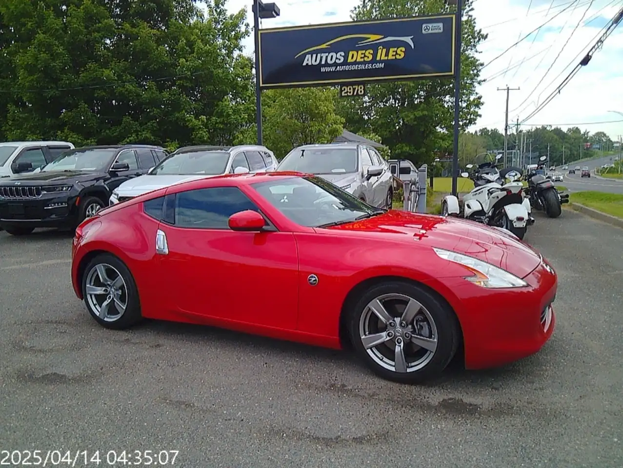 Nissan 370Z снимка Nissan 370Z