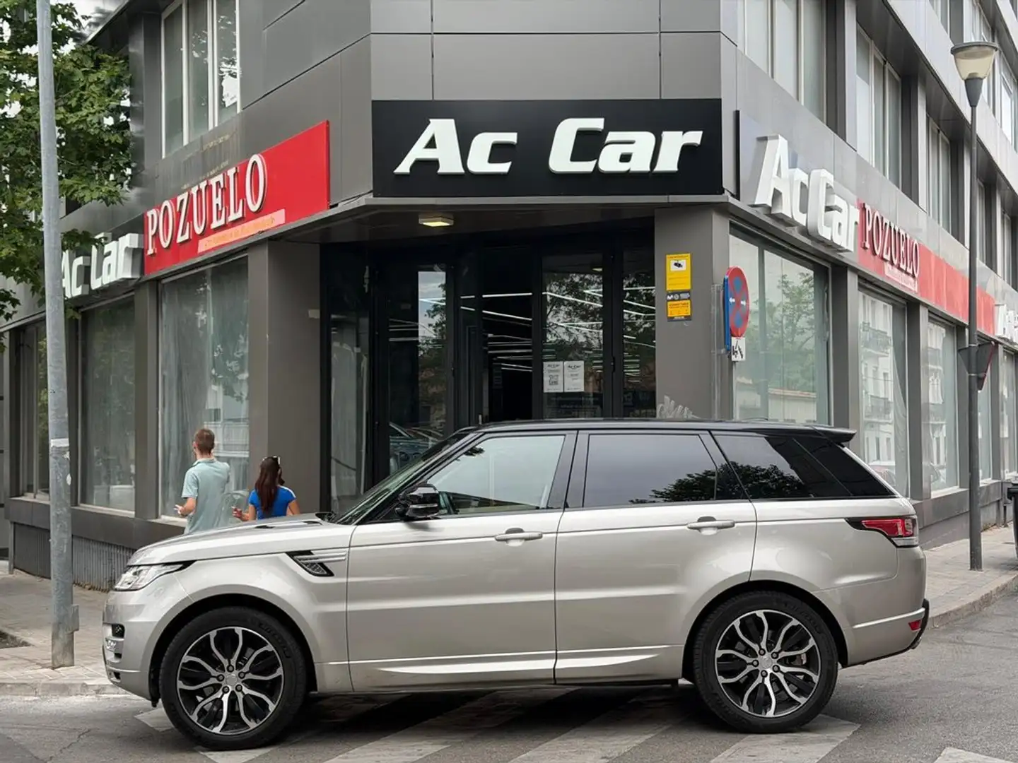 Land Rover Range Rover Sport 3.0TDV6 HSE Aut. Gris - 1