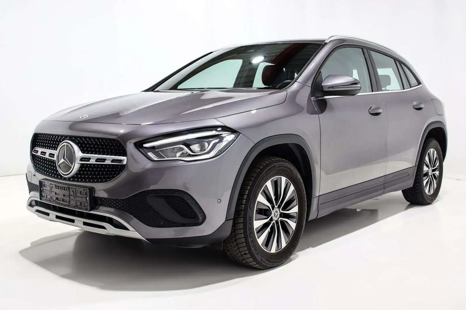 Mercedes-Benz GLA 250 E PROGRESSIVE GPS LED SEMI CUIR CAMERA JA17 Grau - 2