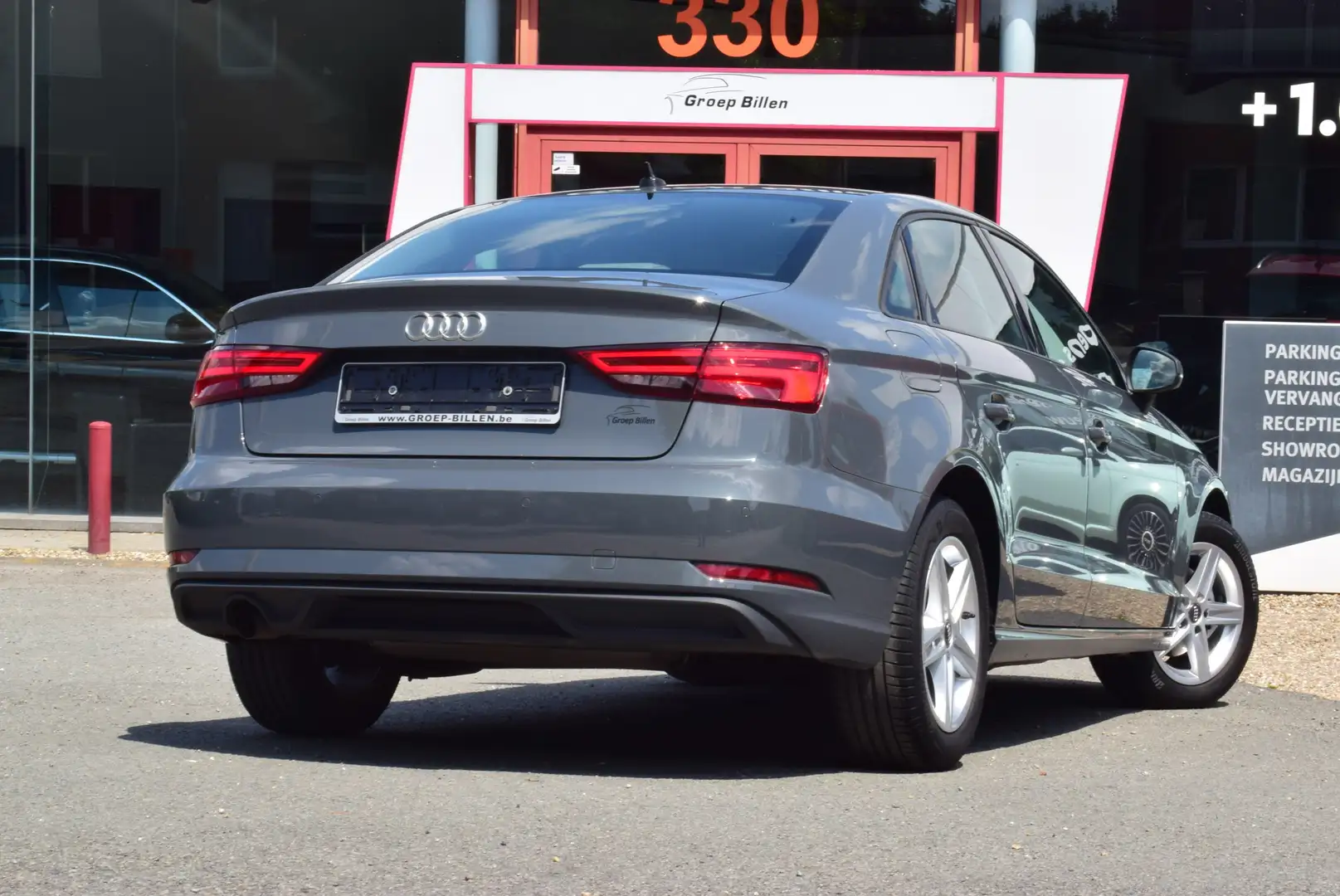 Audi A3 30TFSI NAVI - LEDER - MATRIX - CAM - VIRT COCKPIT Grijs - 2