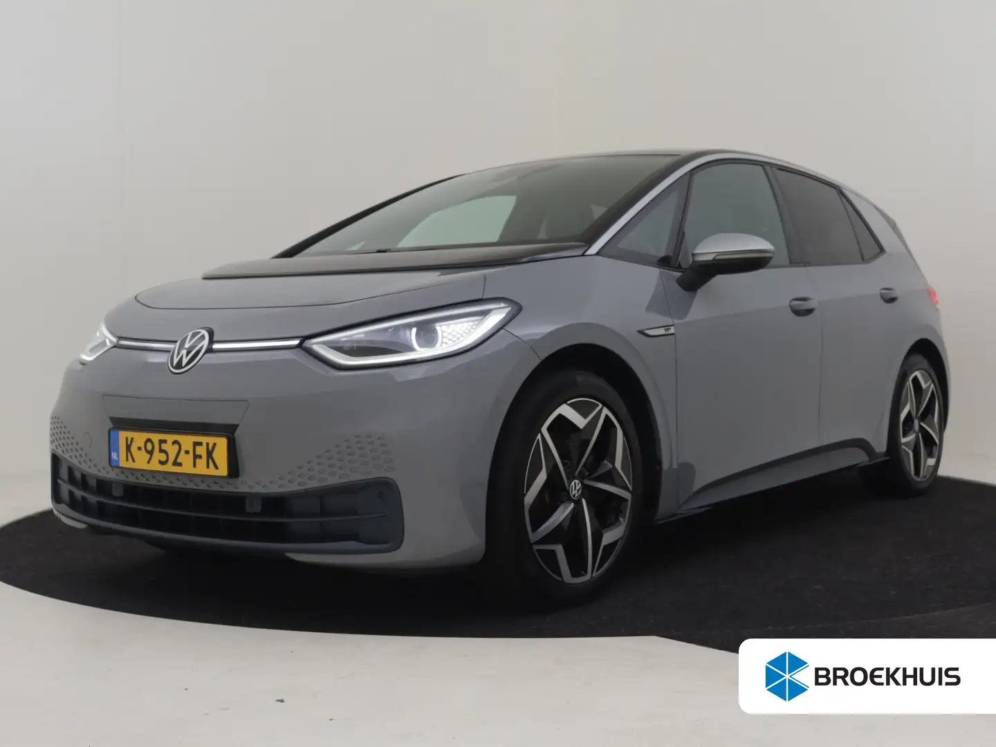 Volkswagen ID.3 First Plus 58 kWh 204pk | Trekhaak "Steunhaak " | Grijs - 1