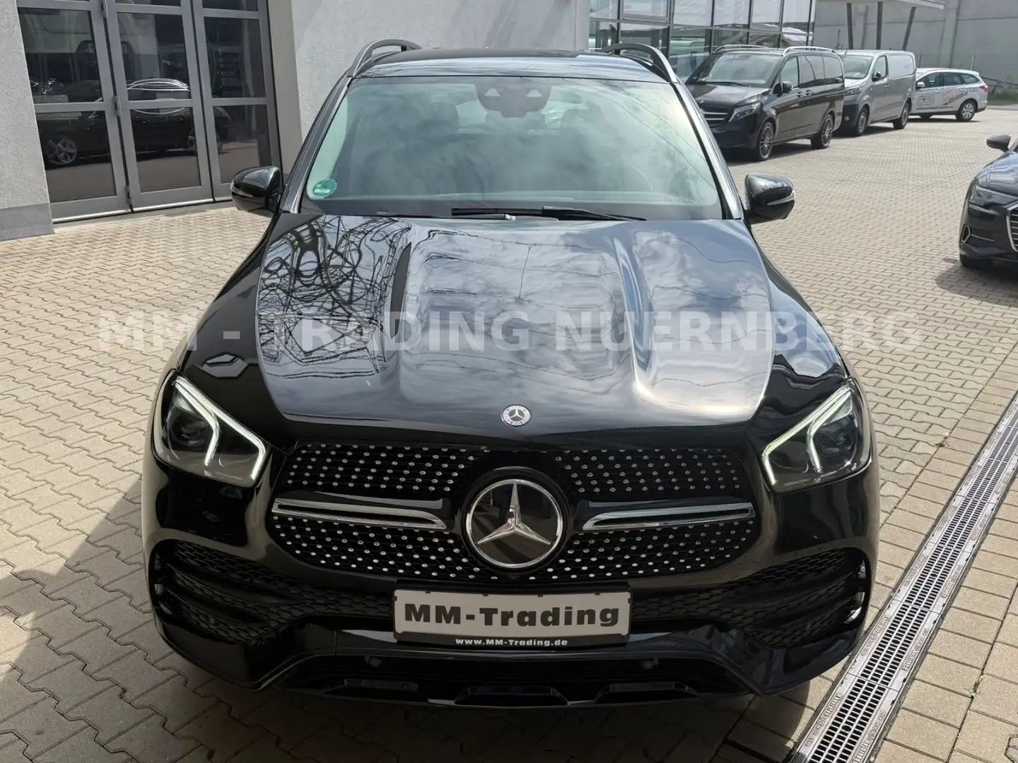 Mercedes-Benz GLE 350 4M-AUTOM-AMG-SPORTPAKET-LEDER-2.HAND Schwarz - 2