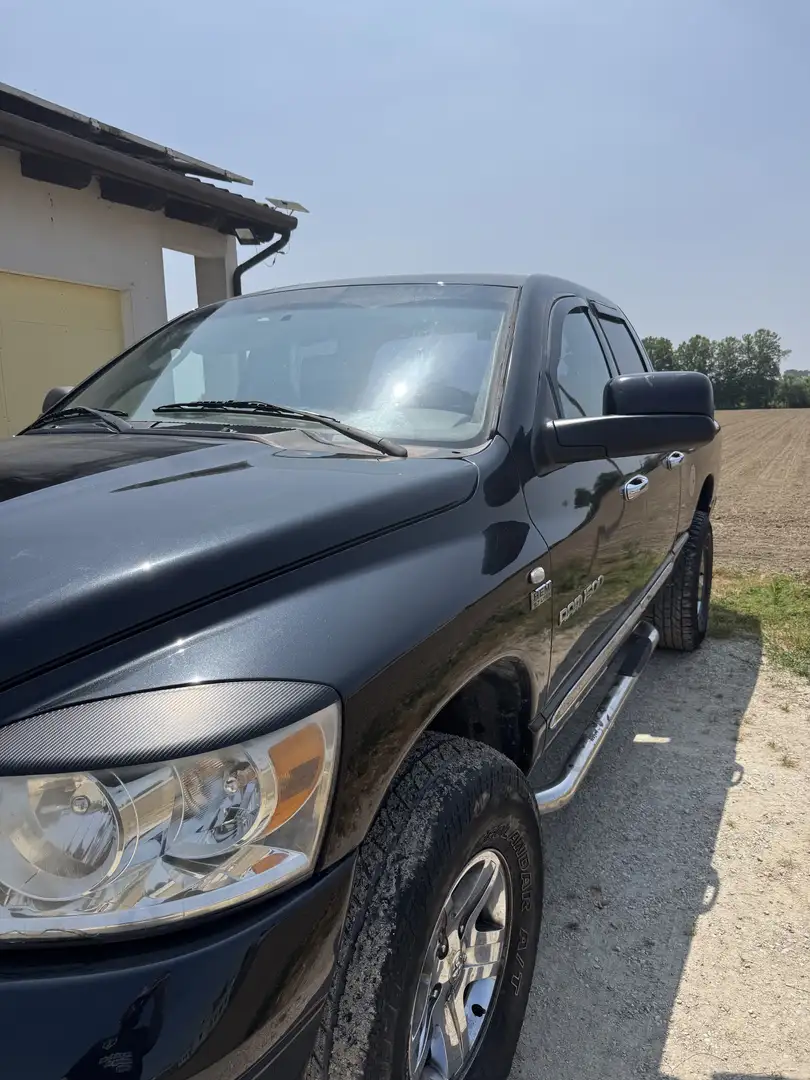 Dodge RAM dodge ram 5.7 - 2