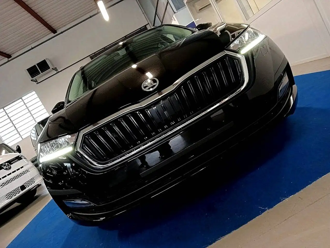 Skoda Octavia Wagon 2.0 TDI 4x4 DSG CLEVER EDITION FULL GANCIO, миниатюра 18