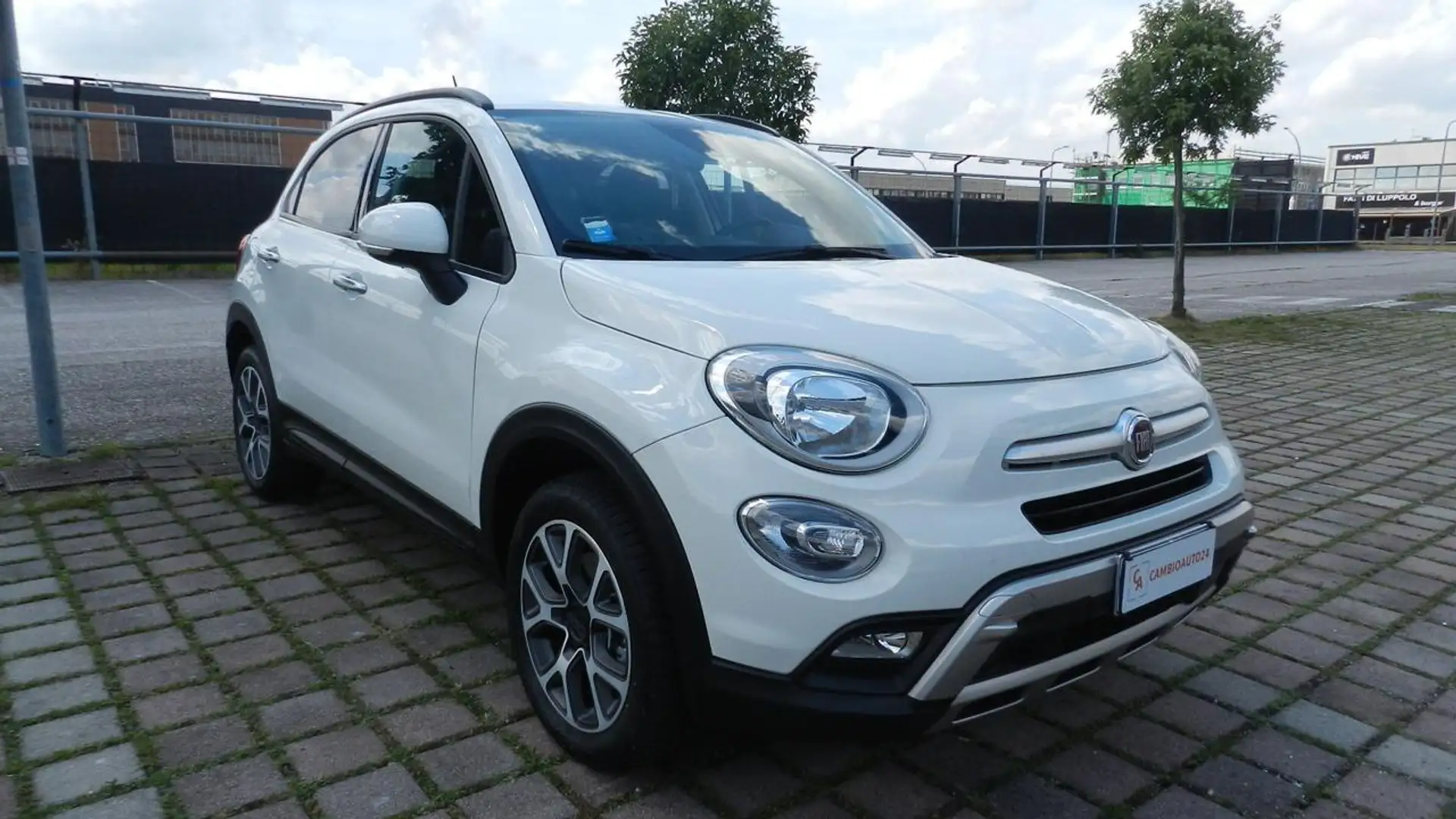 Fiat 500X 2.0 MultiJet 140 CV 4x4 Cross Blanc - 2