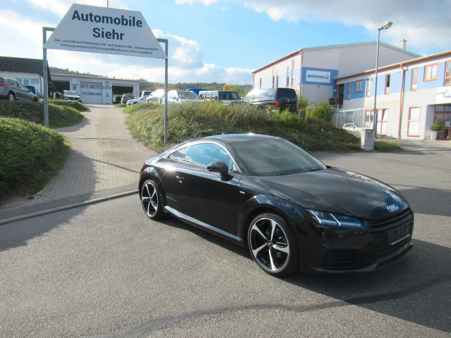 Audi TT Coupe 2.0 TFSI S-Line *KLAPPENAUSP* Noir - 2
