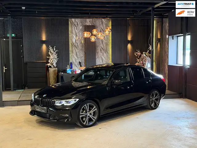 BMW 330 3-serie 330e M sport|Pano|Bomvol!