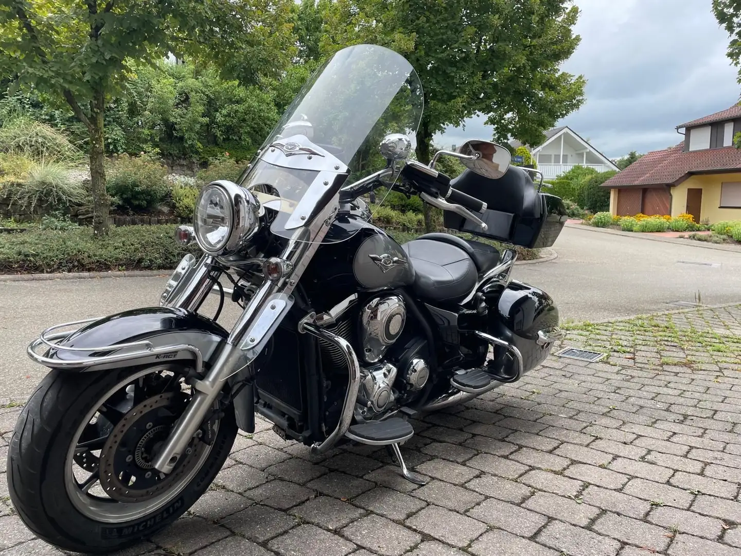 Kawasaki VN 1700 Classic Tourer - 1
