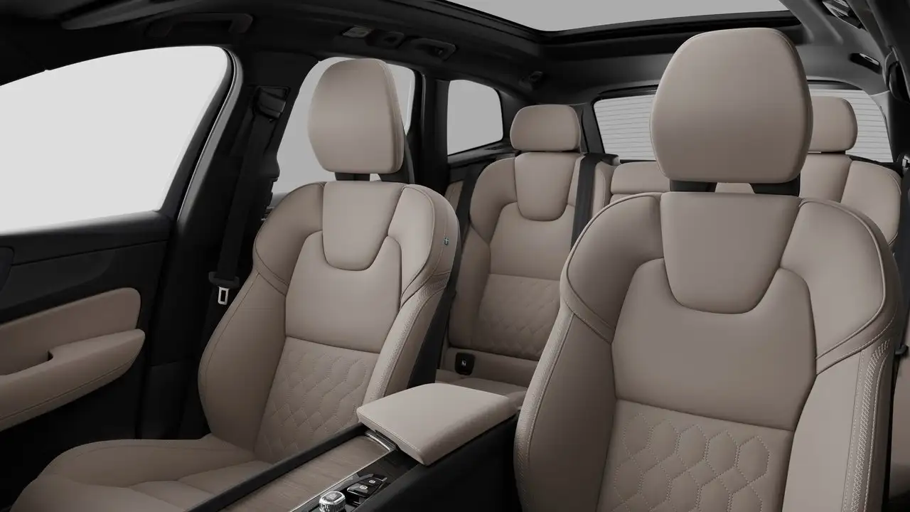Volvo XC60 снимка Volvo XC60