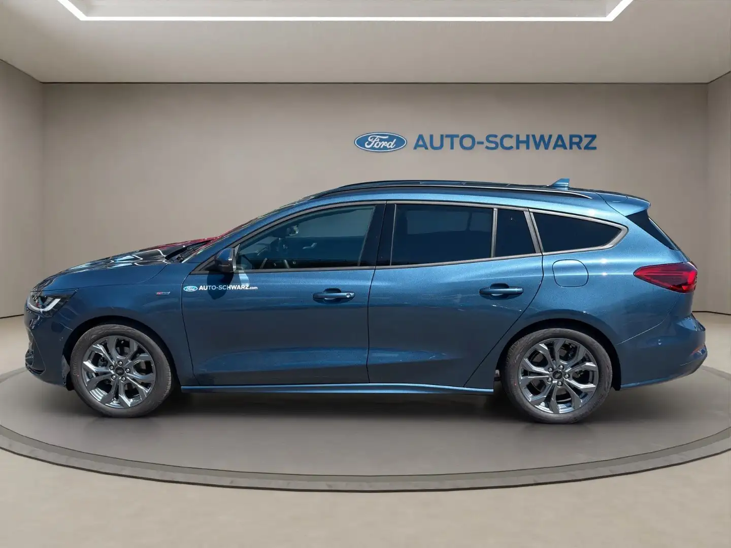 Ford Focus Turnier ST-Line Bleu - 2