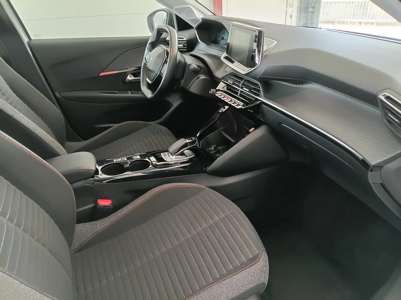 Peugeot 208 208 Elektro — photo 11