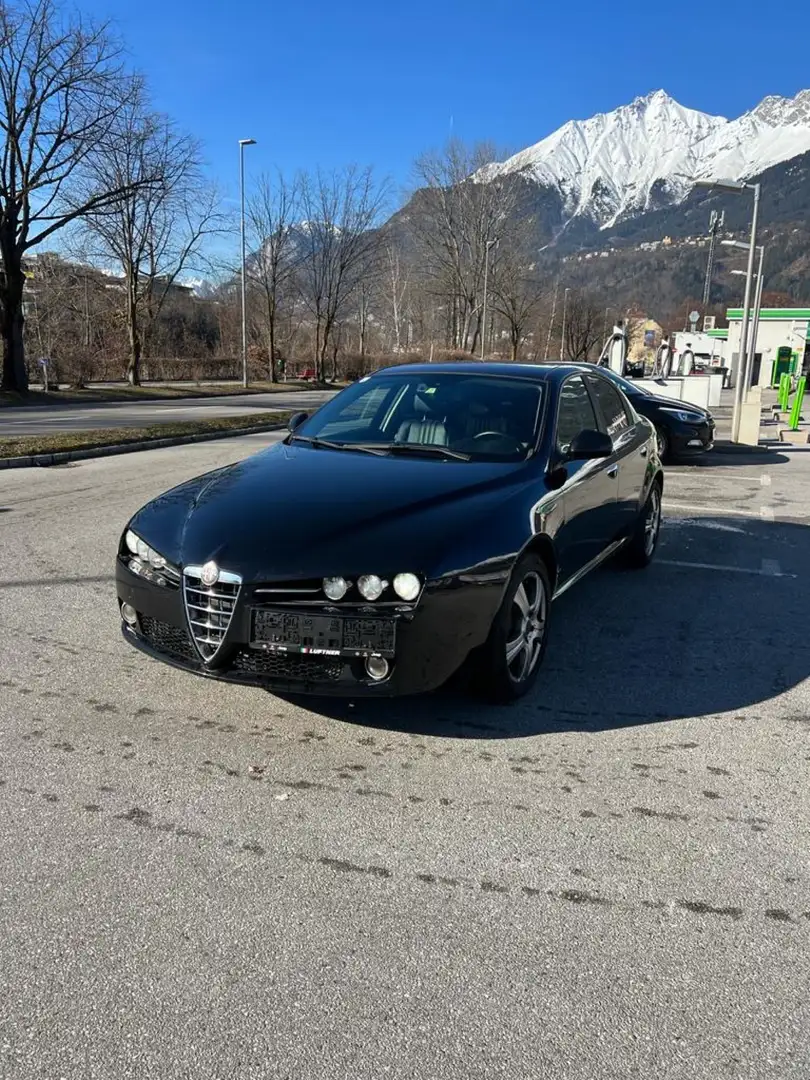 Alfa Romeo 159 2.4 JTDm Distinctive Schwarz - 2