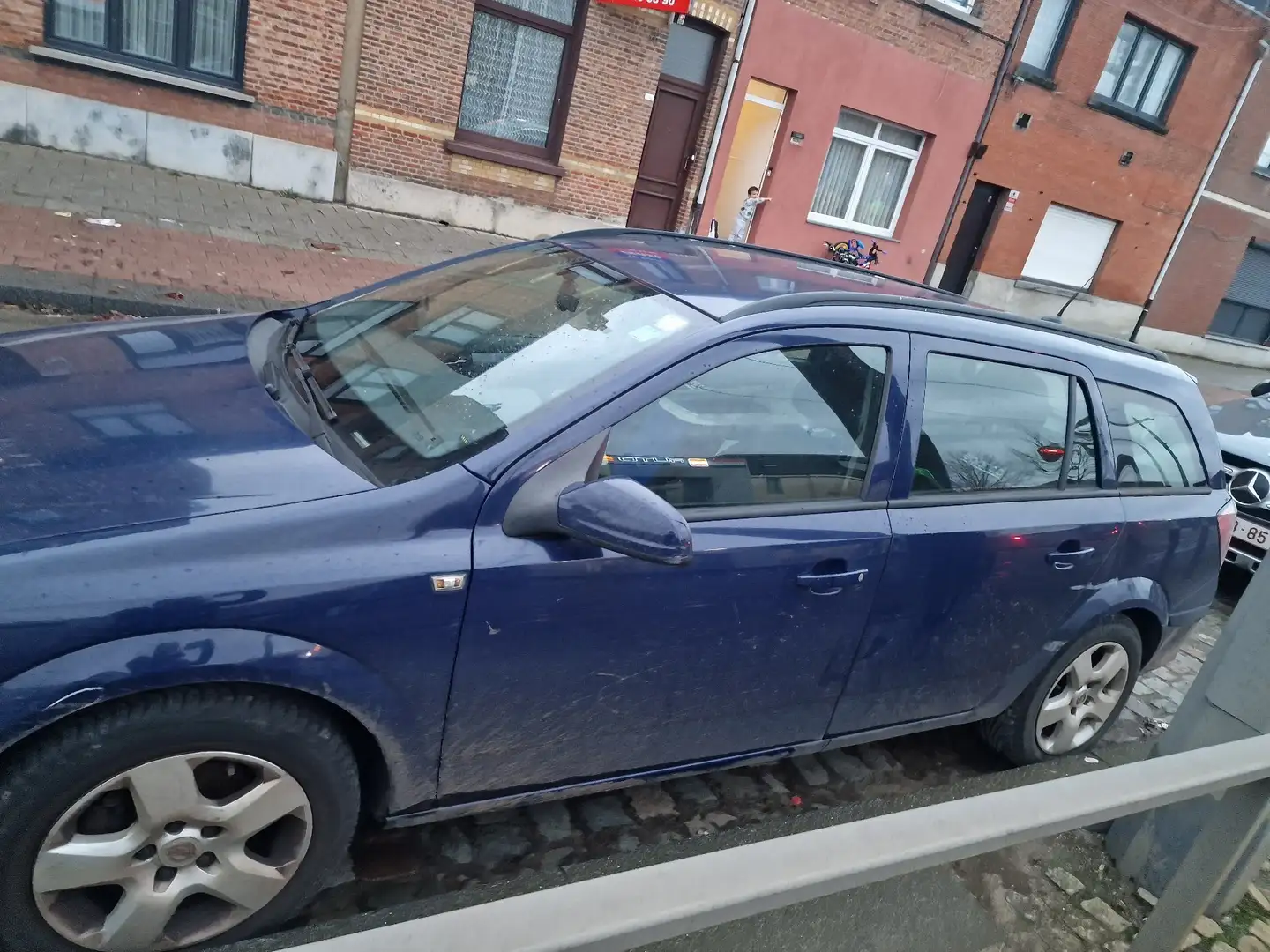 Opel Astra 1.6 Bleu - 1