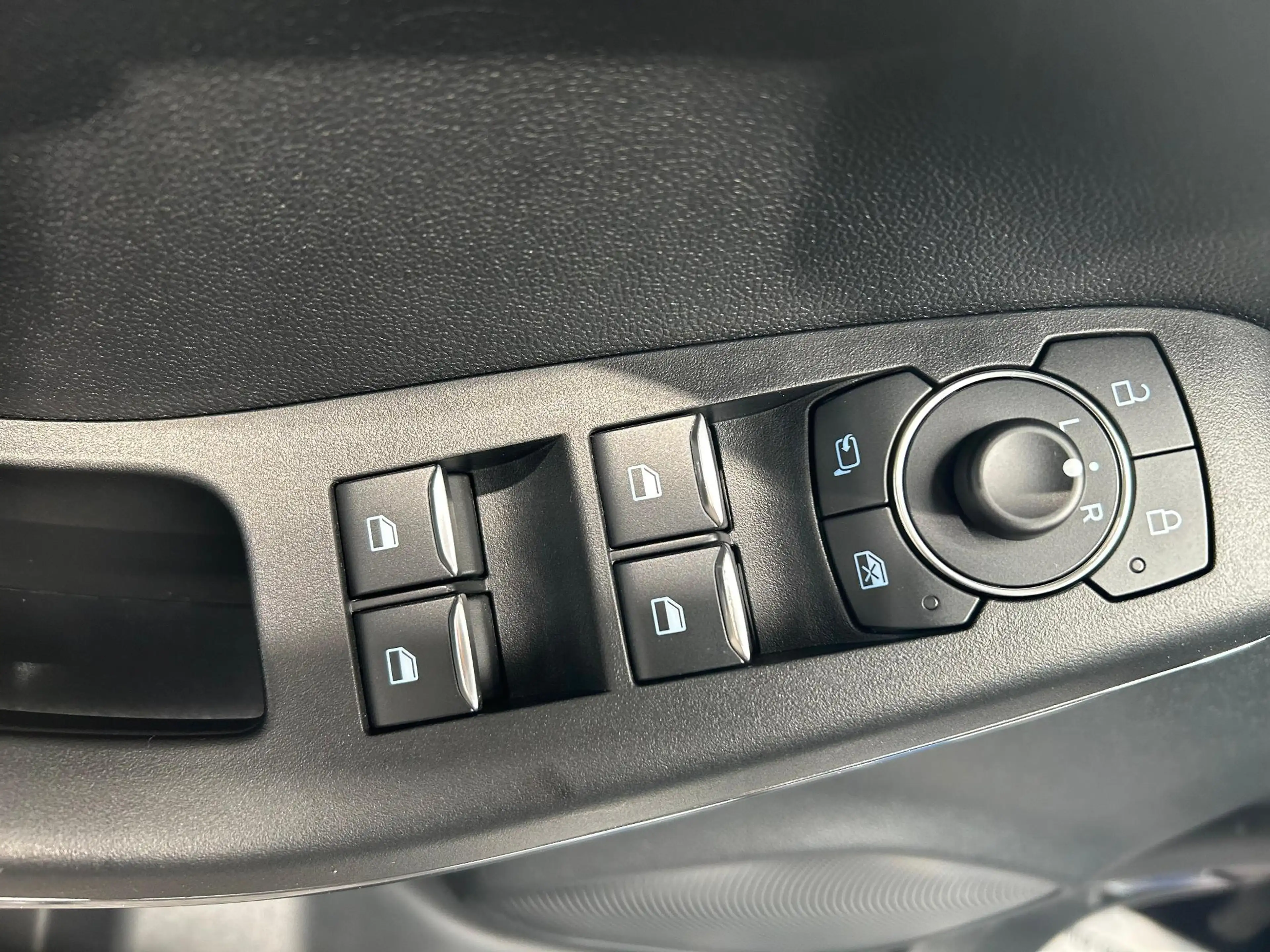 Ford Puma 1.0 EcoBoost Hybrid ST-Line | Trekhaak | Navigatie — photo 15