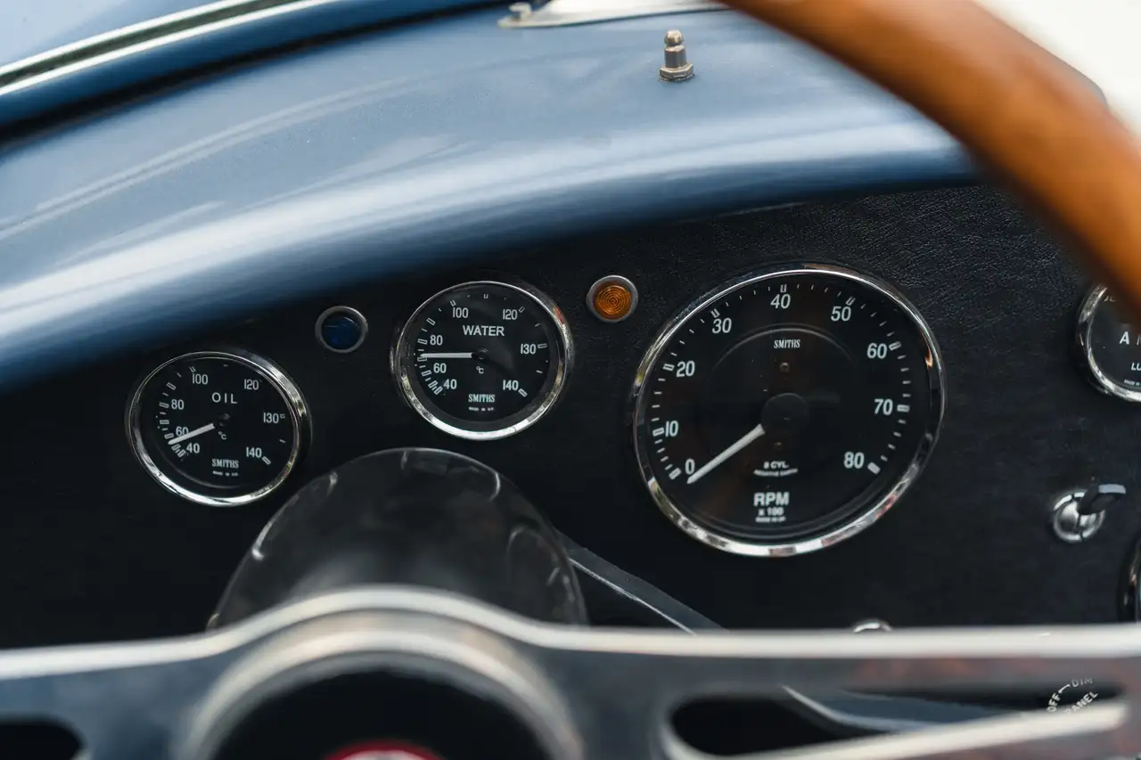 AC Cobra 427 Superformance, foto 12