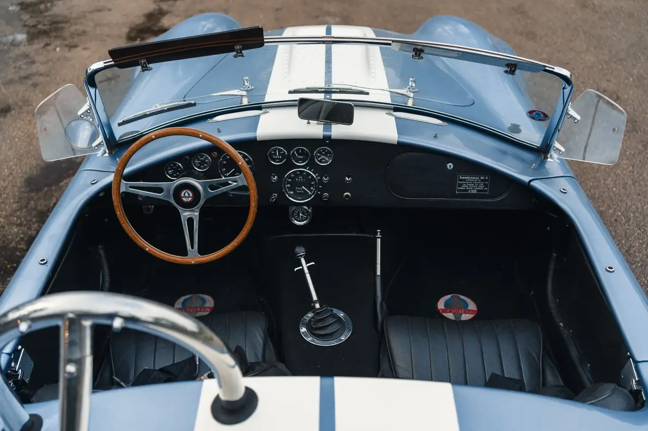 AC Cobra 427 Superformance, foto 3